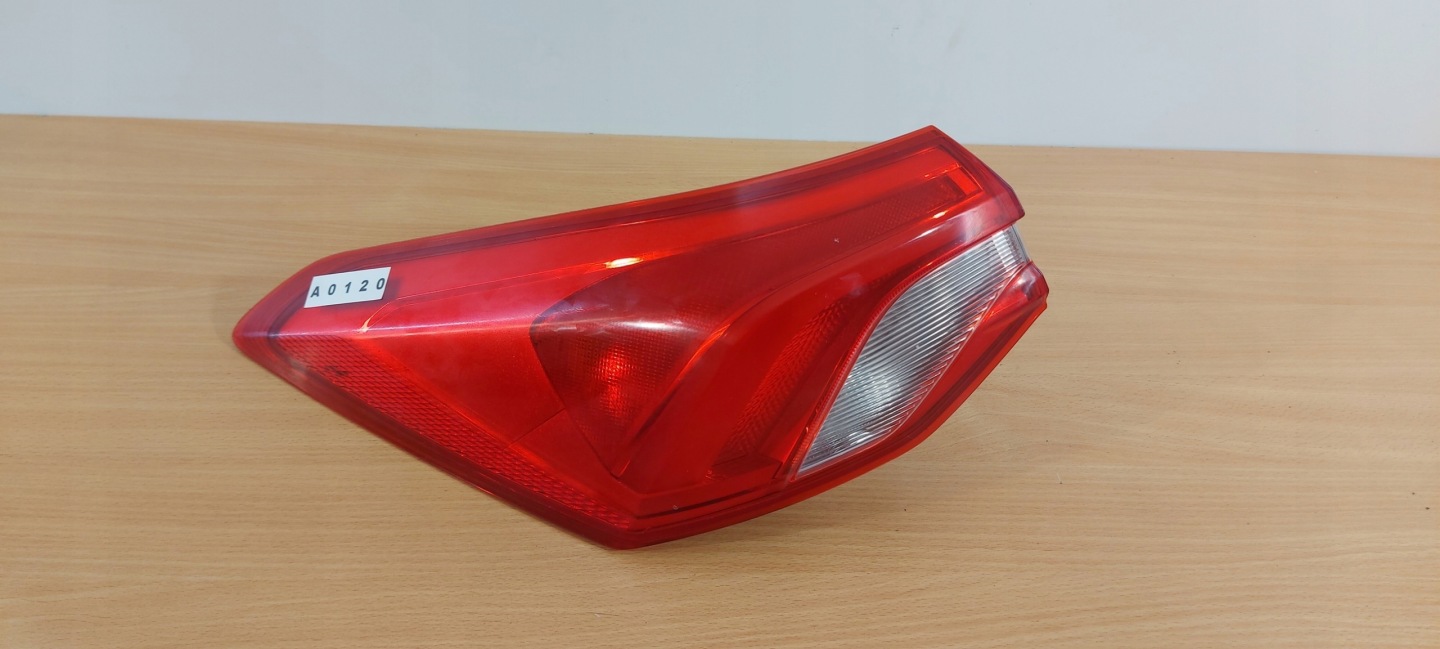 FORD FOCUS IV MK4 sedan left light rear part LED LEDOWA