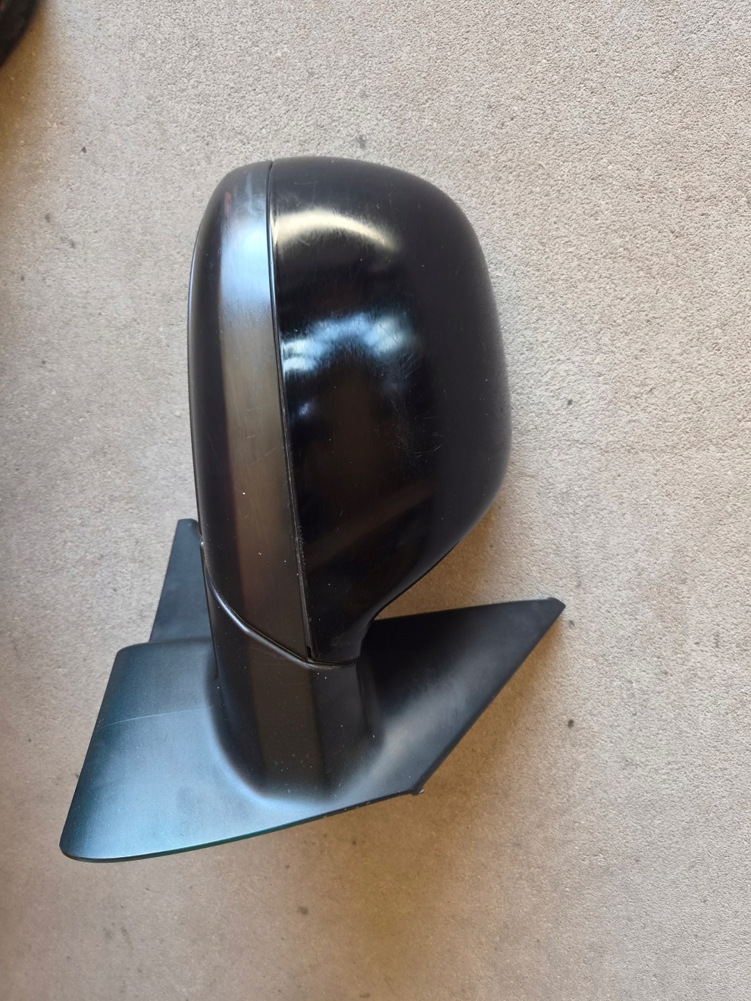 VW T5 LIFT mirror right of the passenger black,