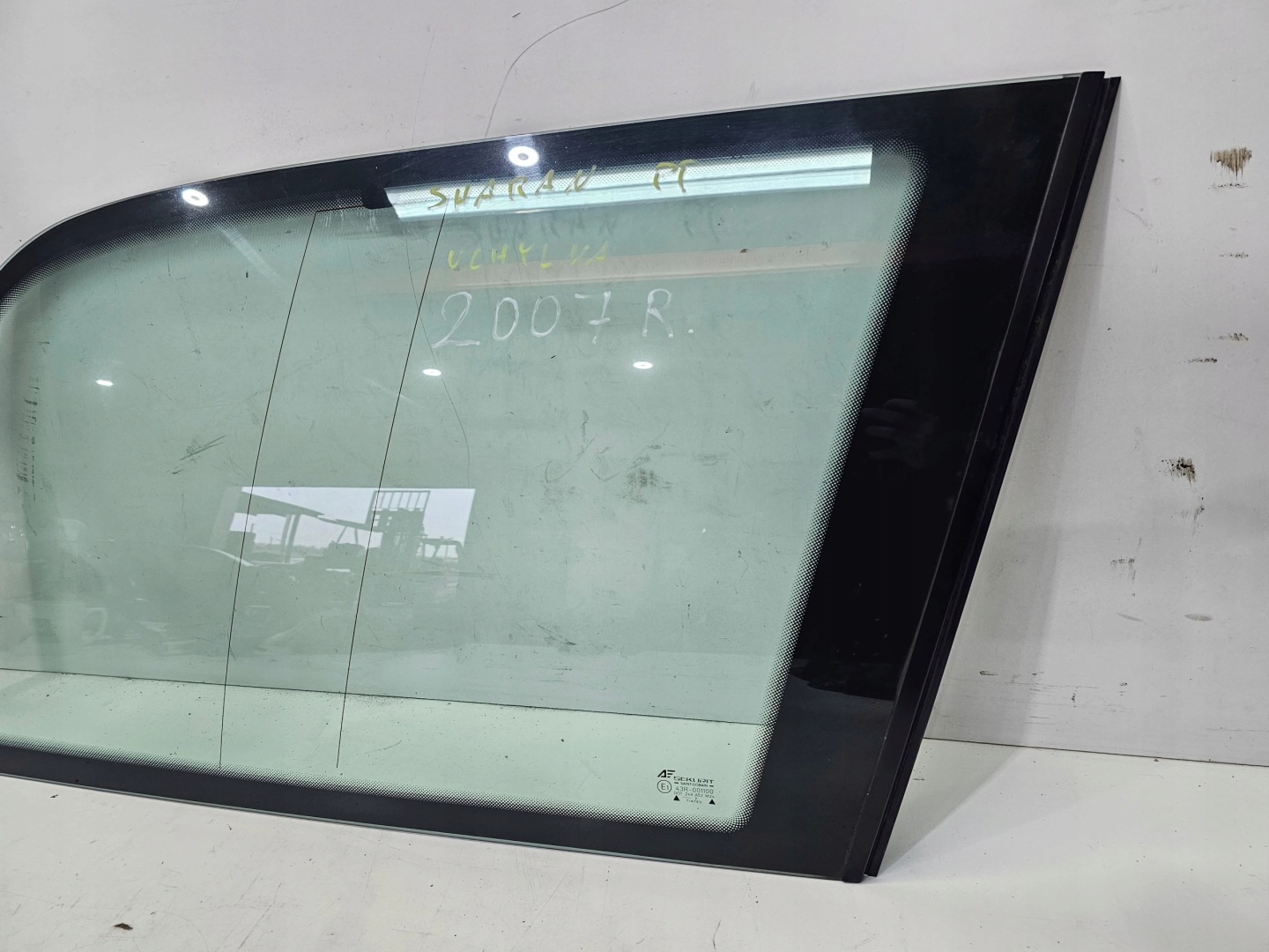 window bodywork right VW SHARAN II UCHYLNA 7M3845318D