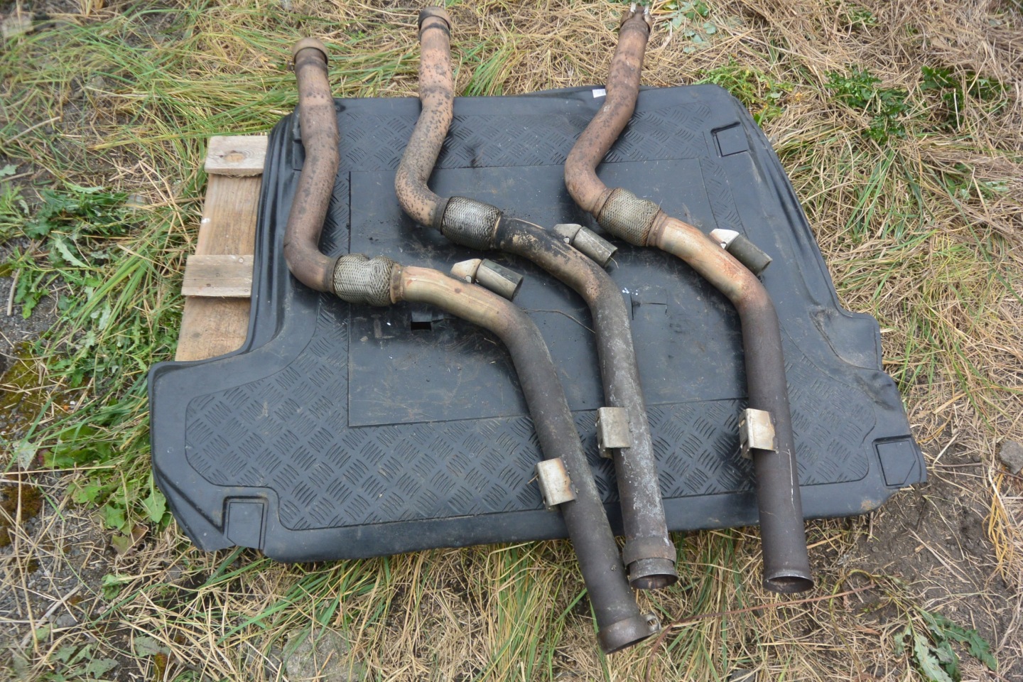 pipe exhaust MERCEDES-BENZ E-KLASA W212 2.2 CDI