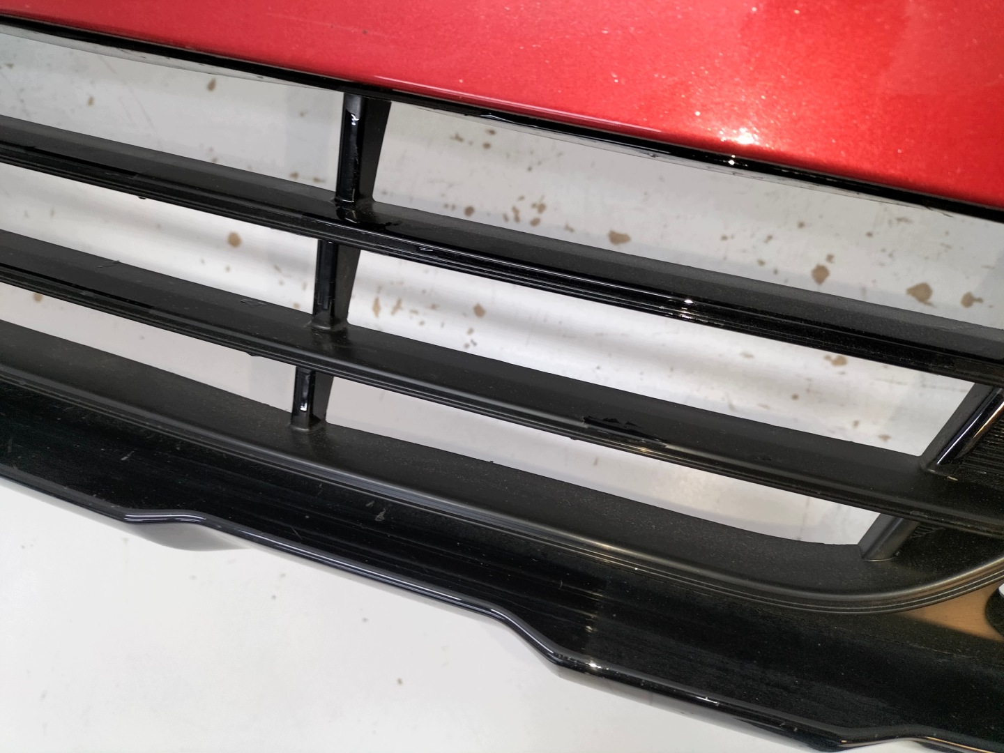 front bumper front KIA SPORTAGE 5 V 21-25 wersja below sensors PDC