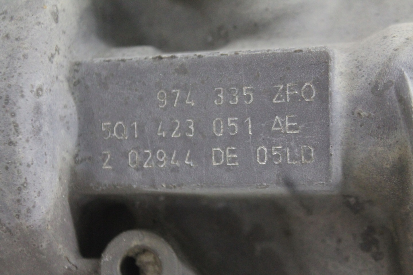 BOÎTER DIRECTION BOÎTER DIRECTION 5Q1423051AE LEON III 12-20 EURO
