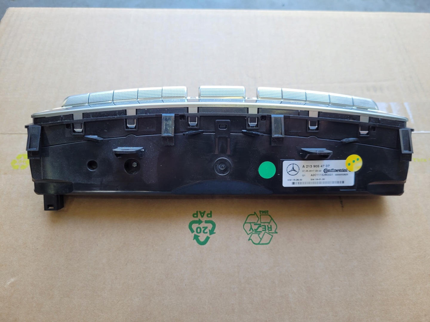 prekidač PANEL rešetka ventilacije klimatizacije A2139054707 MERCEDES W213 S213 E