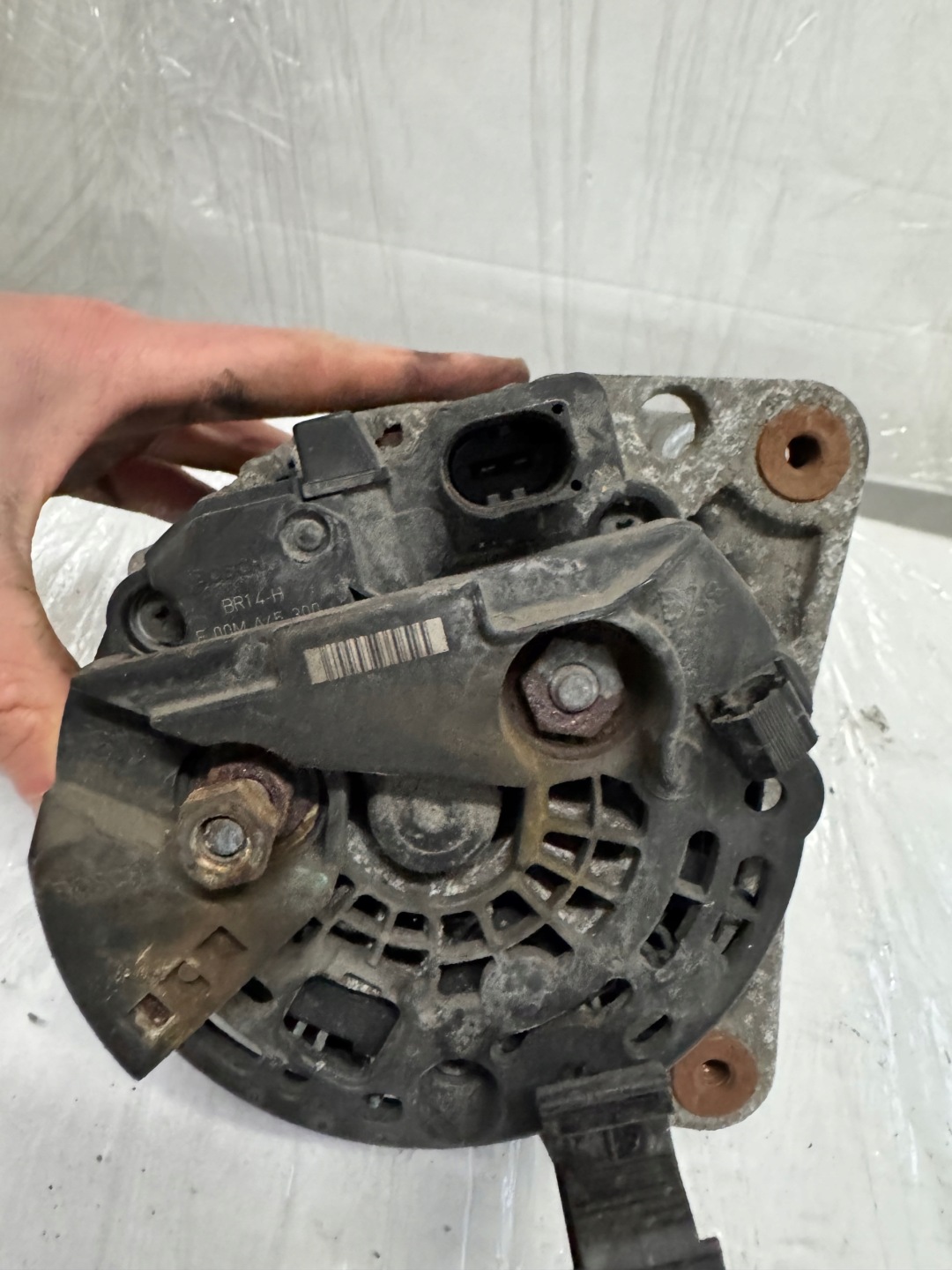 VW T5 LIFT T6 AMAROK 2.0 TDI ALTERNATOR Original
