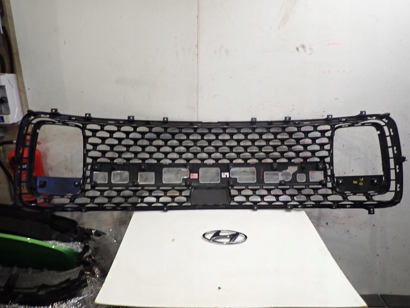 Grill HYUNDAI STARIA 2021- 86352-GG706