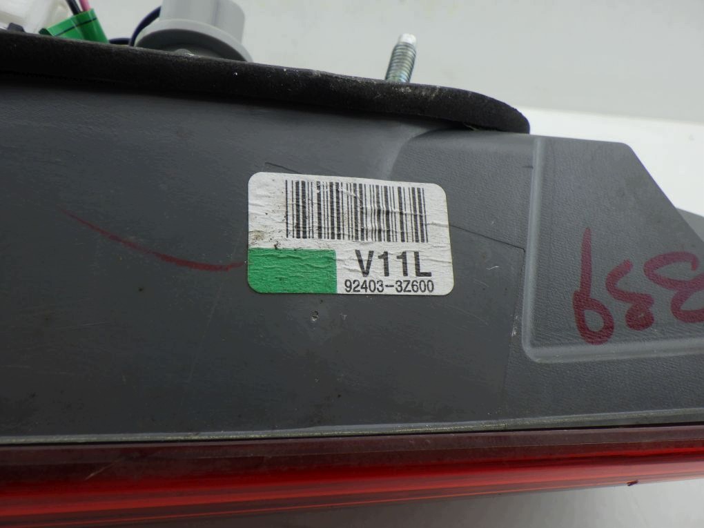 HYUNDAI I40 sedan LIFT 14- light rear left