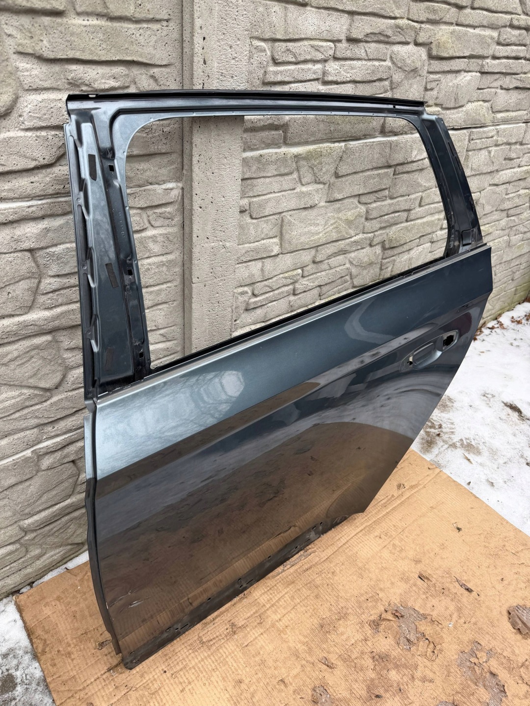 Skoda Superb 3V ajtó far bal hátsó