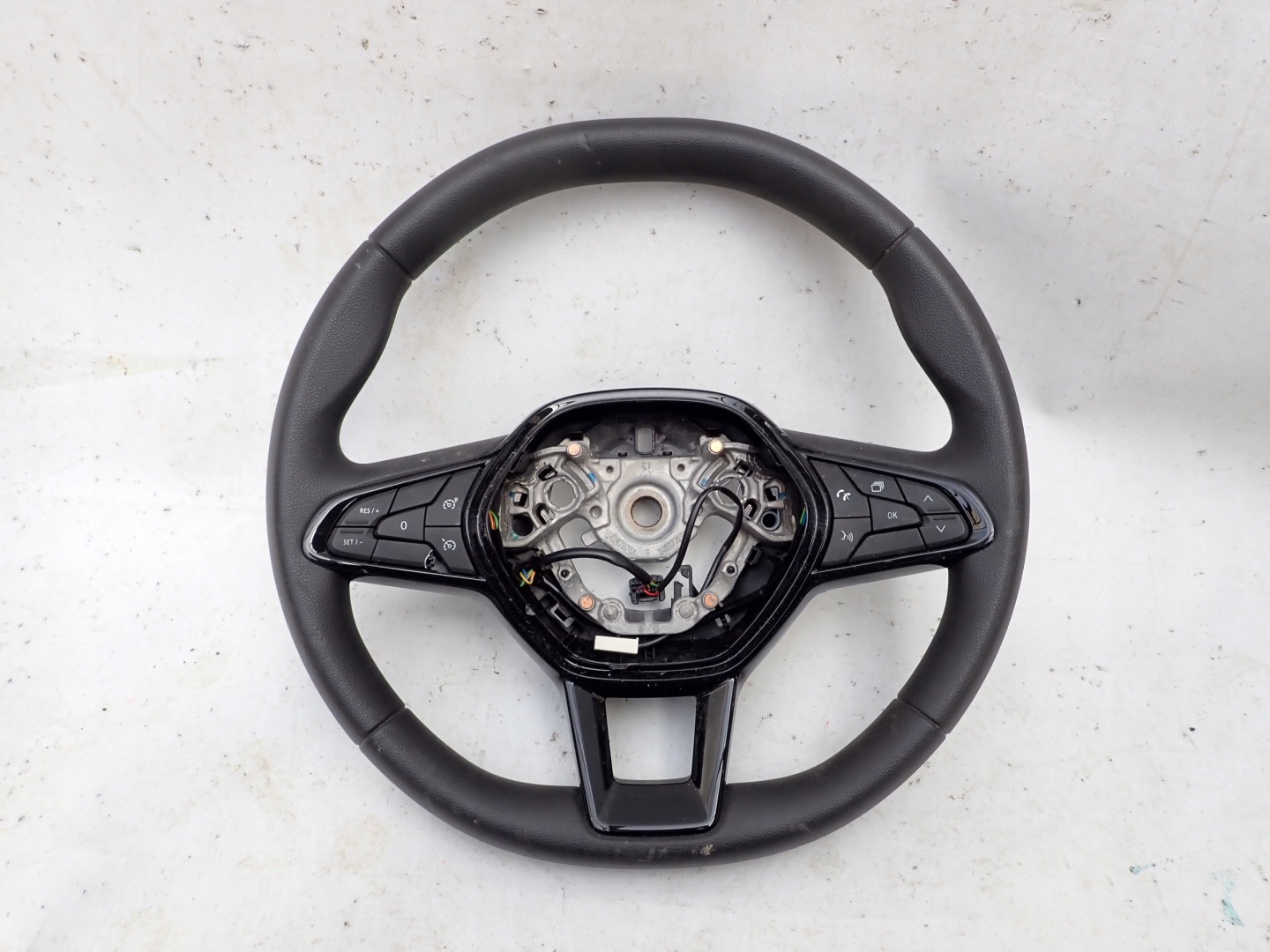 RENAULT CLIO V CAPTUR II TRAFIC IV KANGOO III lenkrad