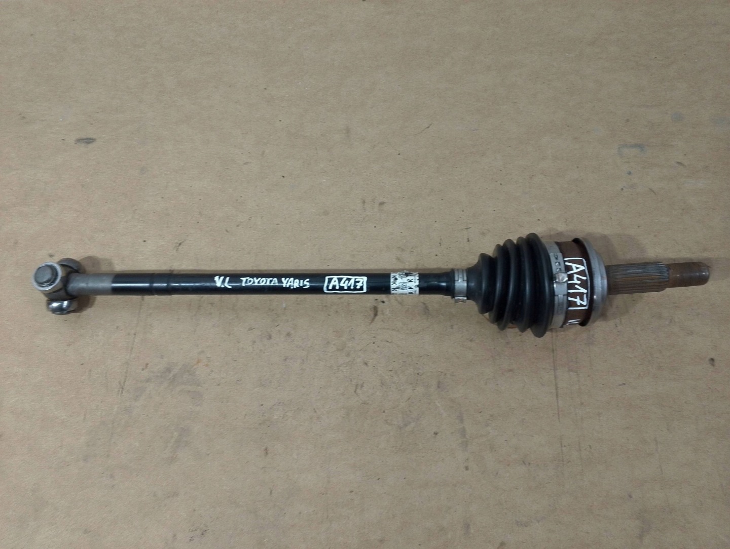 Toyota Yaris XP210 semi-axis front left 43420K0060 (A417)