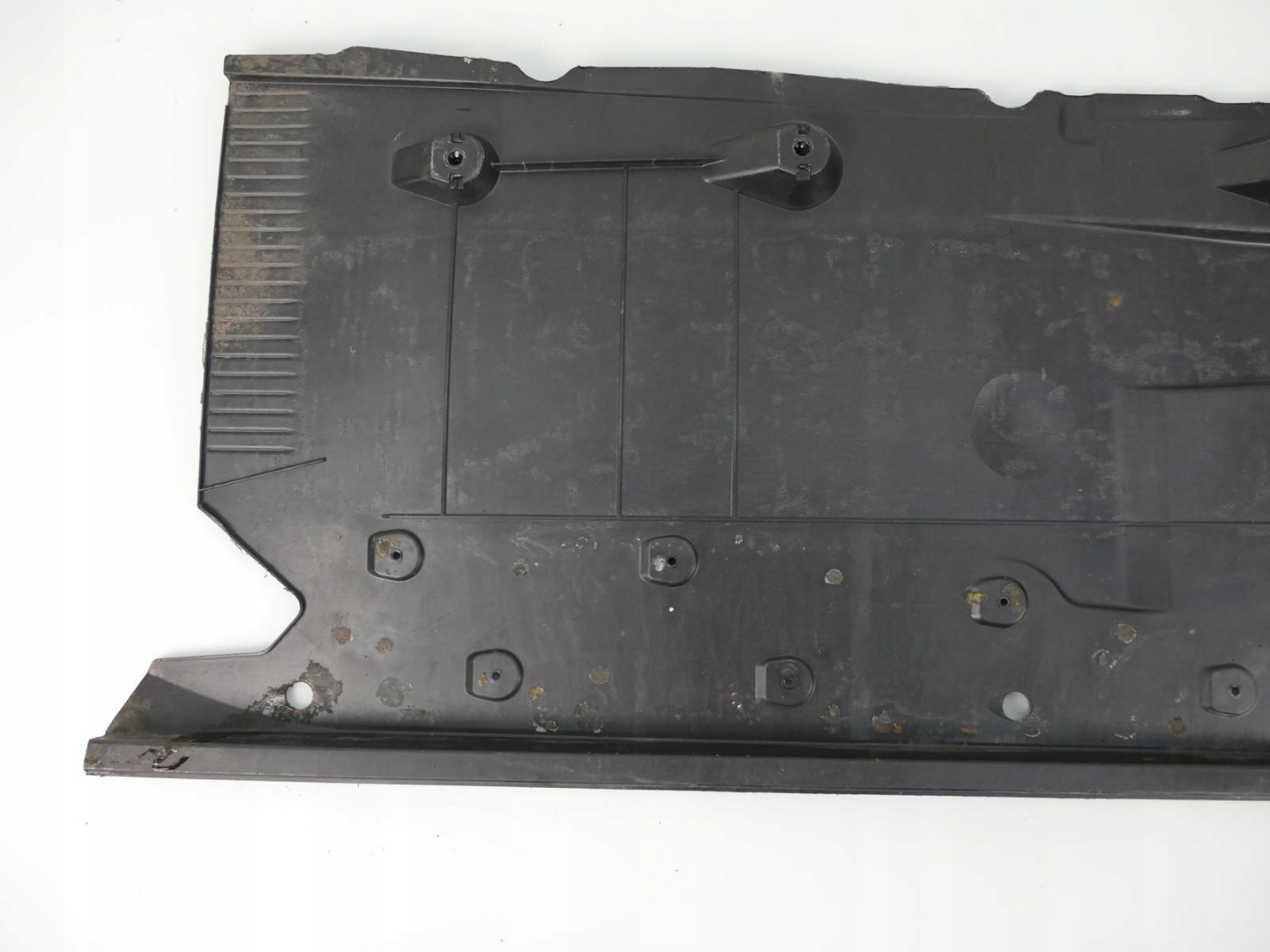 AUDI A3 8P CABRIO cover chassis cover right