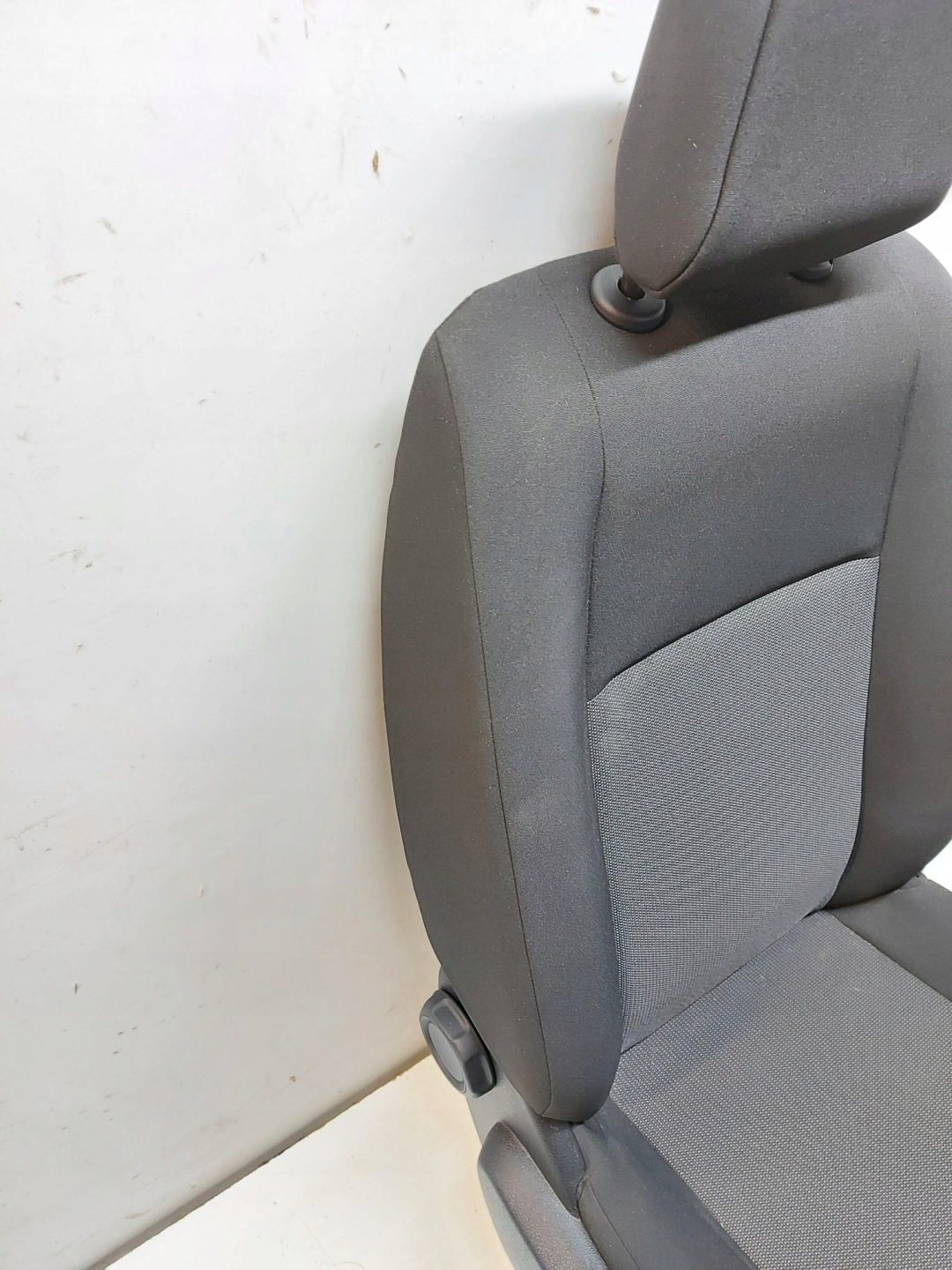 PSA Vivaro Jumpy Expert Proace 2024r KANAPY sjedala