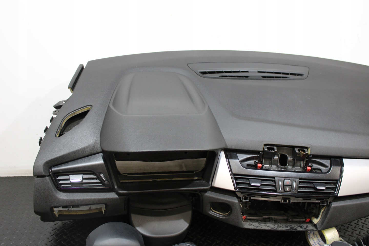 dashboard console airbag airbags BMW 2 F45 ACTIVE TOURER