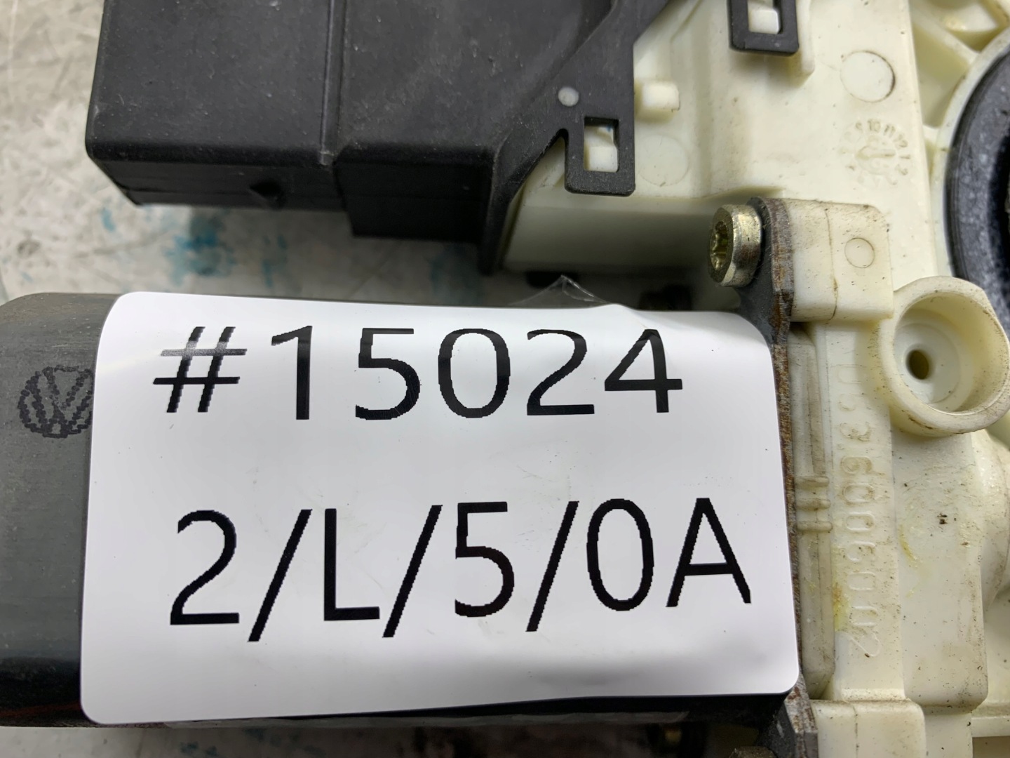 VW GOLF IV mini motor windows left rear part 1J4959811C