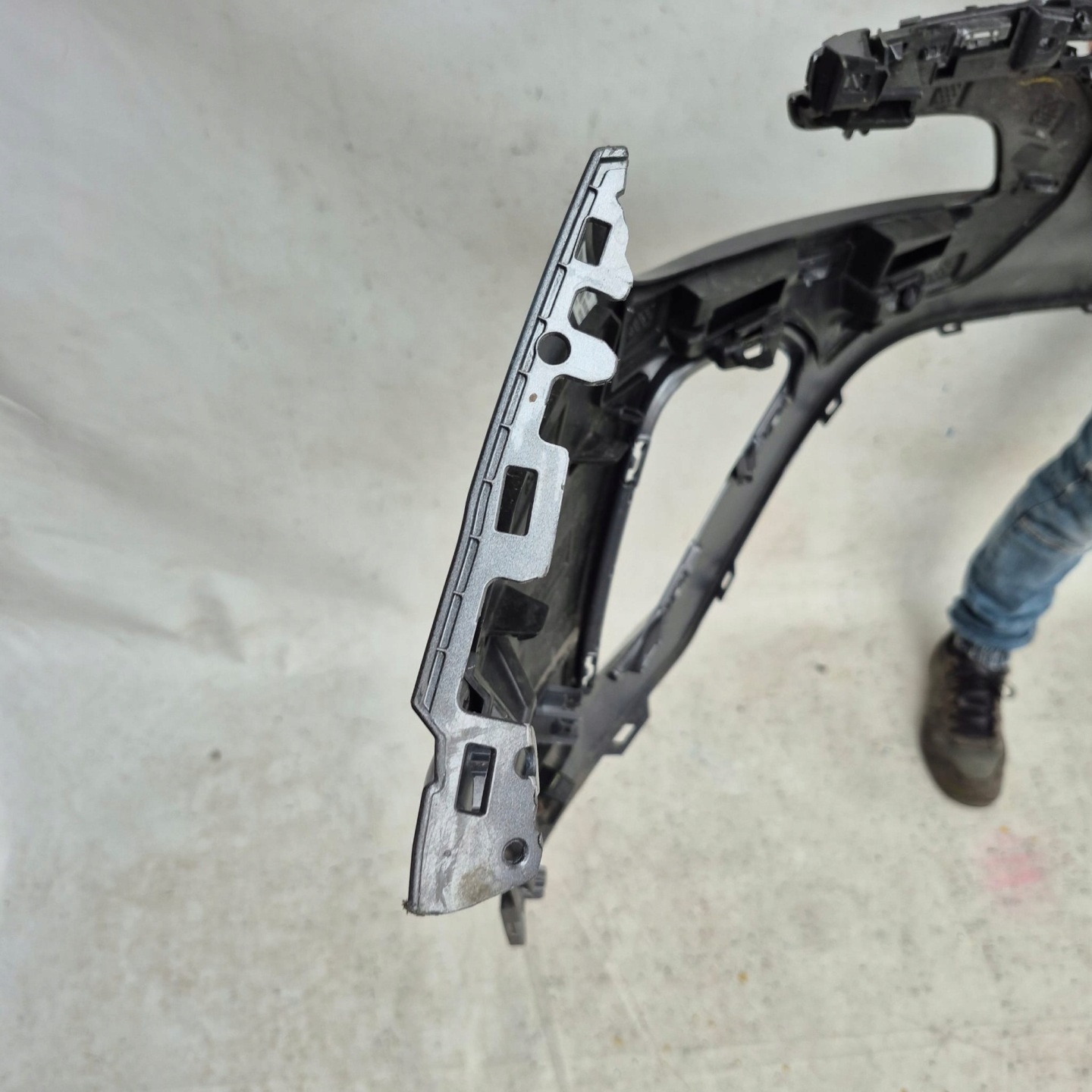 RENAULT AUSTRAL 22-> bumper front front PDC