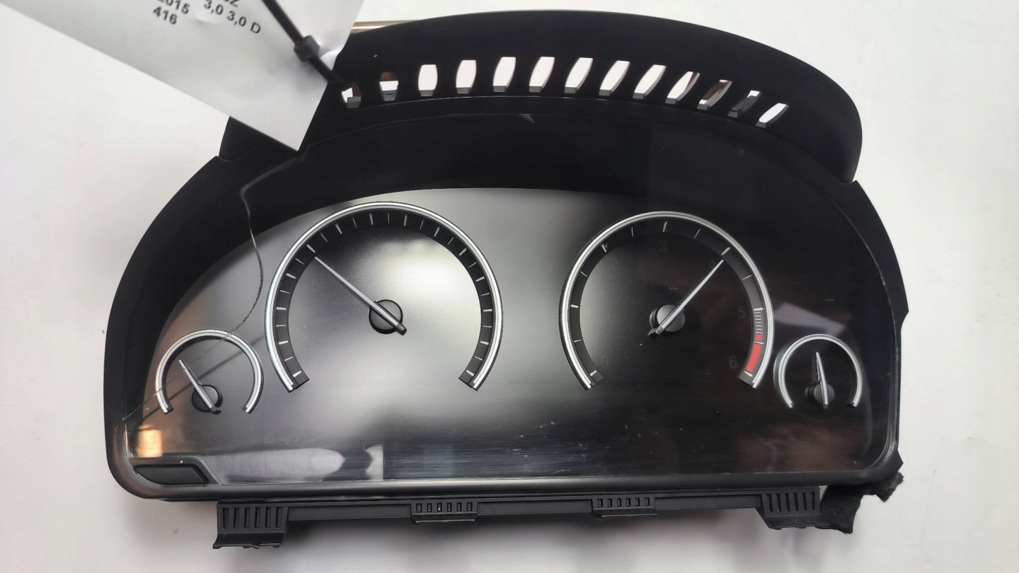 dials clock EU 9363246 BMW X6 F16
