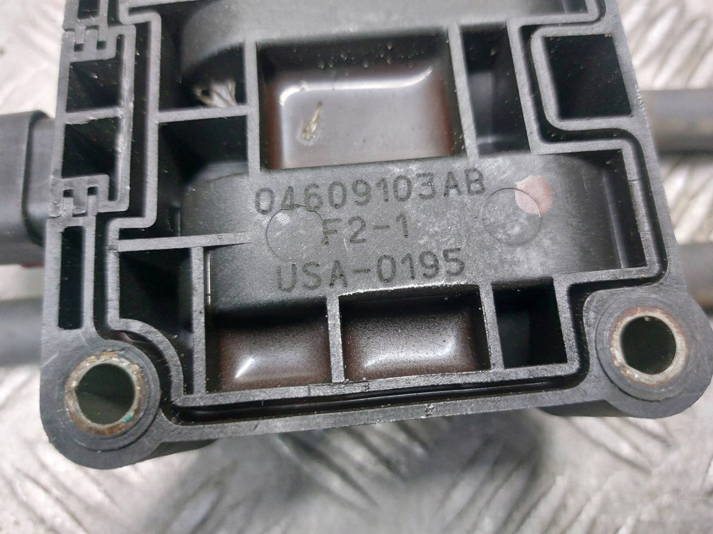 coil ignition KOMPLET CHRYSLER PT CRUISER and 2.4 16V 04609103AB