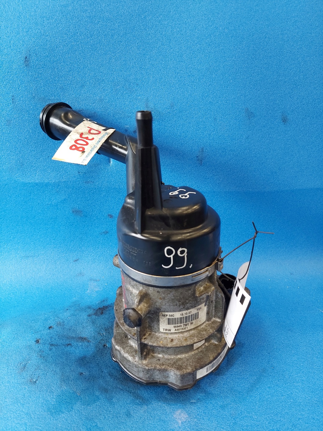 Pompa servosterzo PEUGEOT 308 9684979180