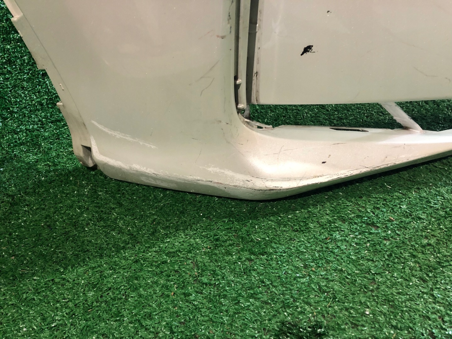LEXUS RX IV 450H front bumper PDC washer