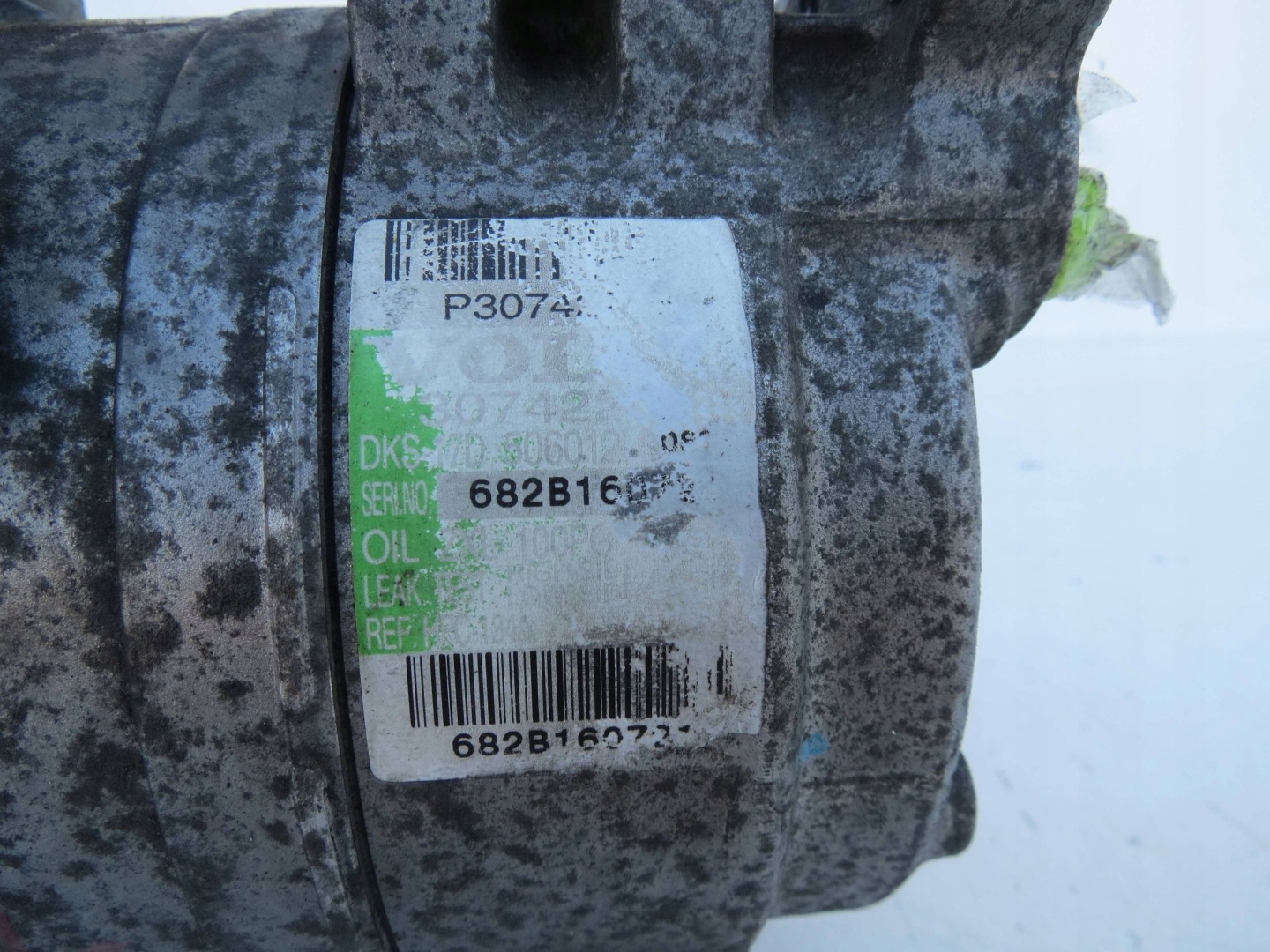 compressor; VOLVO XC70 II CROSS AWD 2.4D 185KM 2000-2007r 8708581