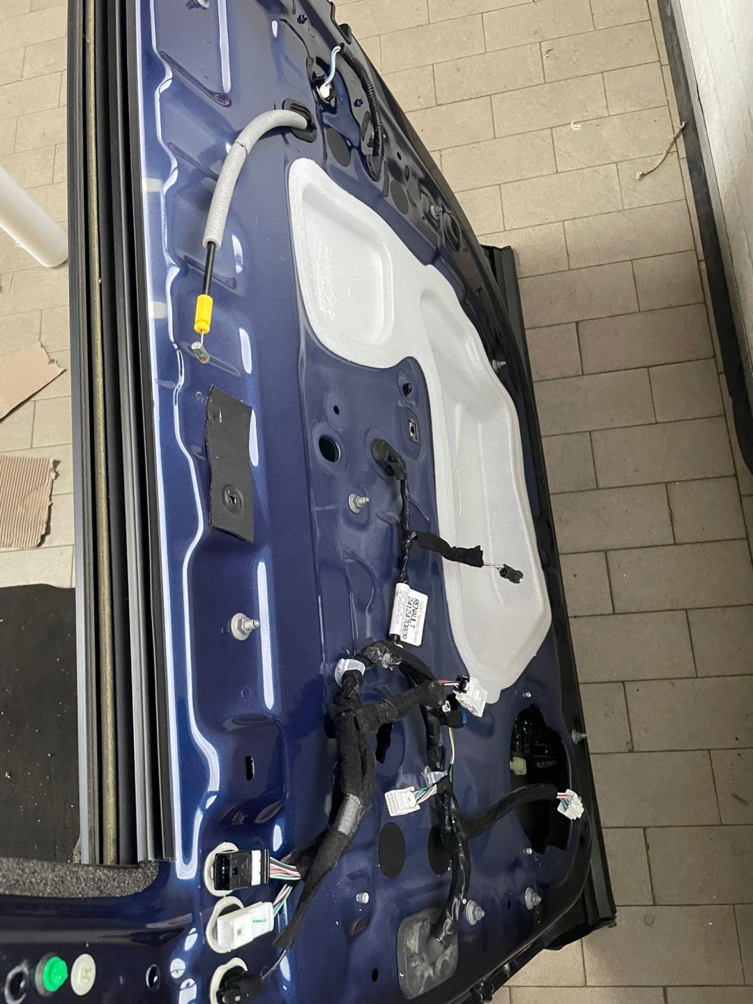 door front right RENAULT ESPACE VI TERRE STAN as new W colour