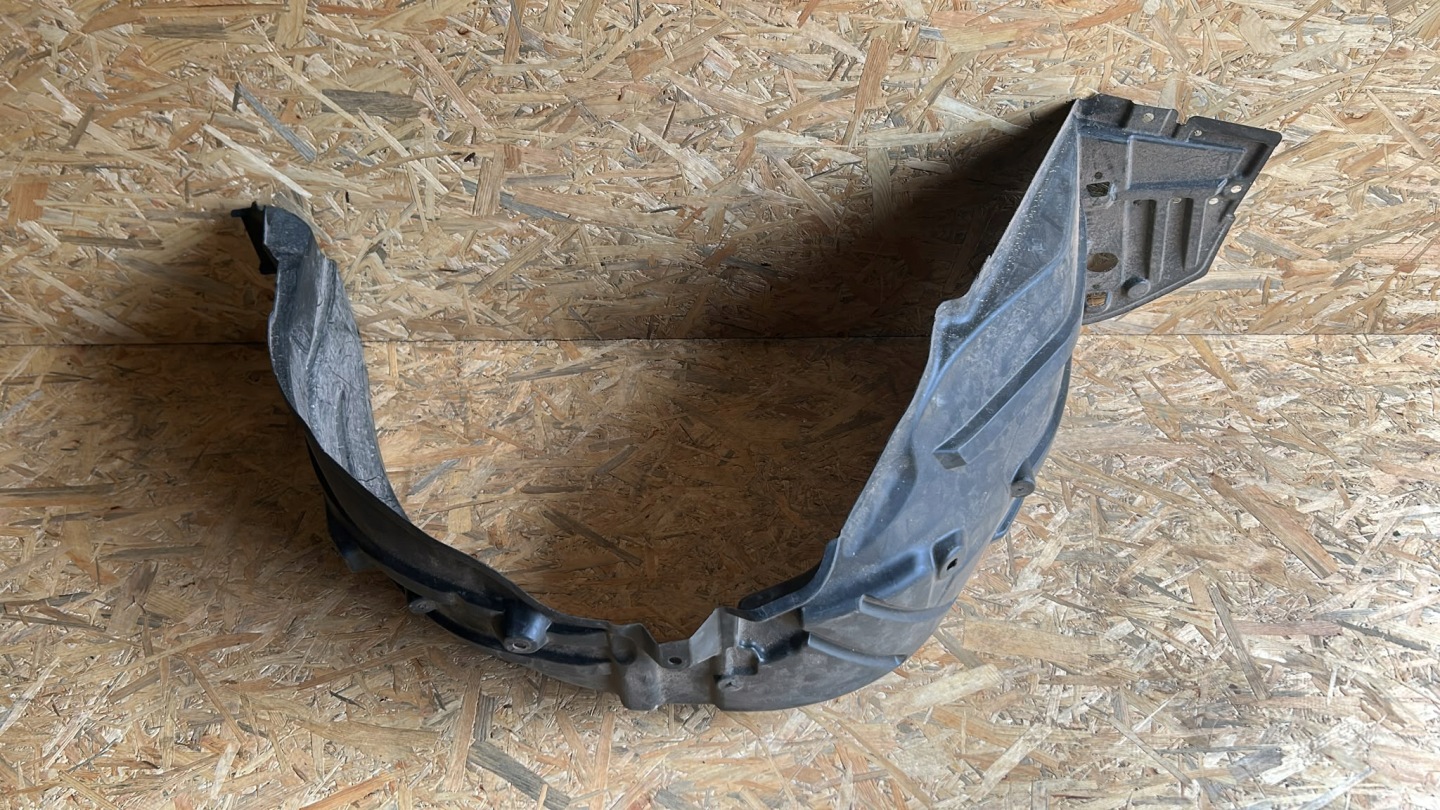 mudguard right right front front TOYOTA YARIS IV 20