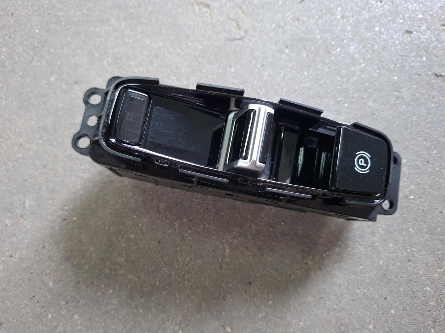 control panel switch brake electric SSANGYONG KGM TORRES EVX