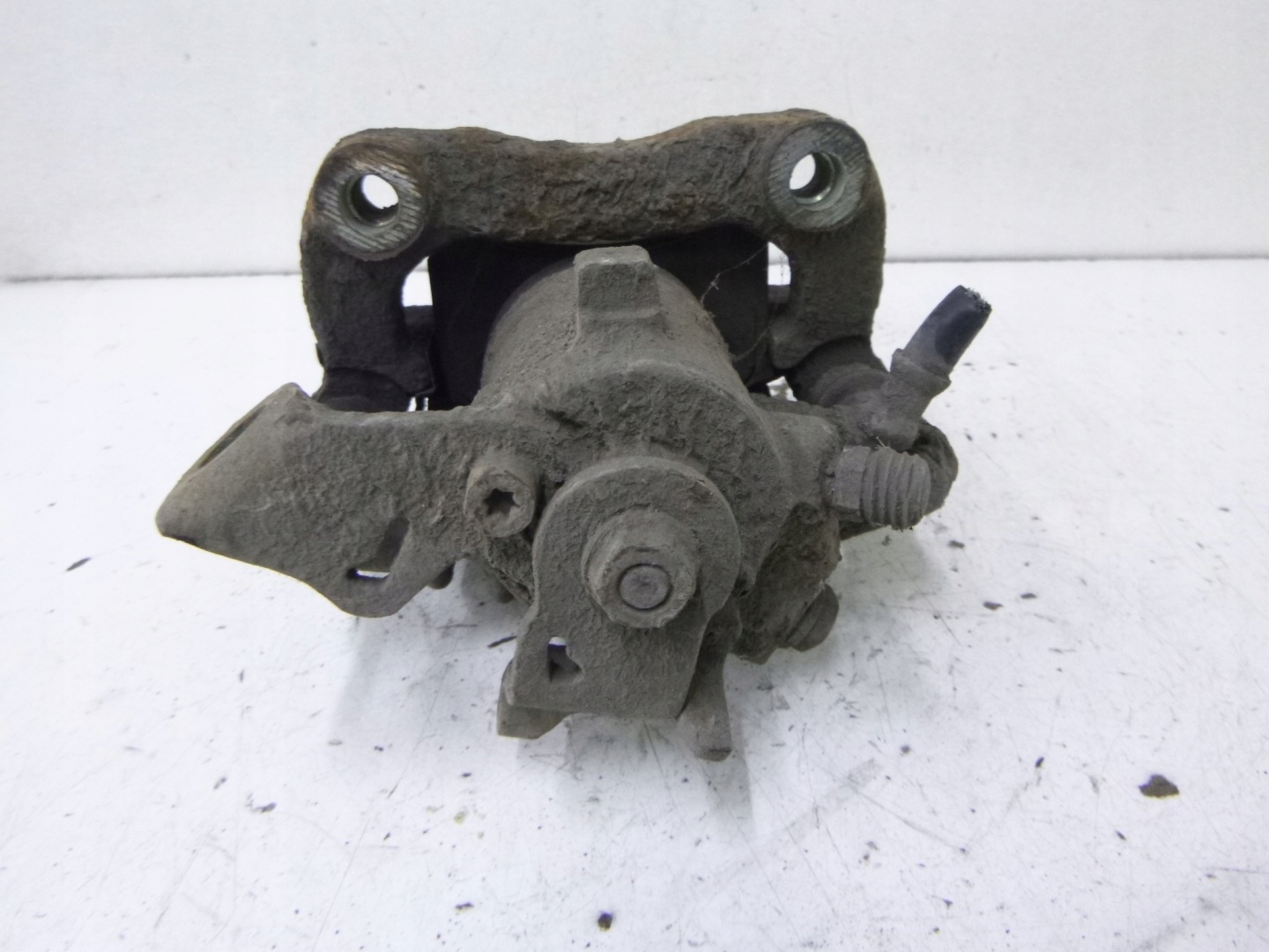 caliper brake rear part Volkswagen Bora 1.9TDi 99r.