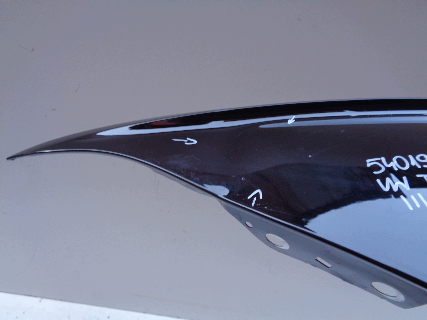 fender left front VW TOUAREG III 760 18- NR 54019