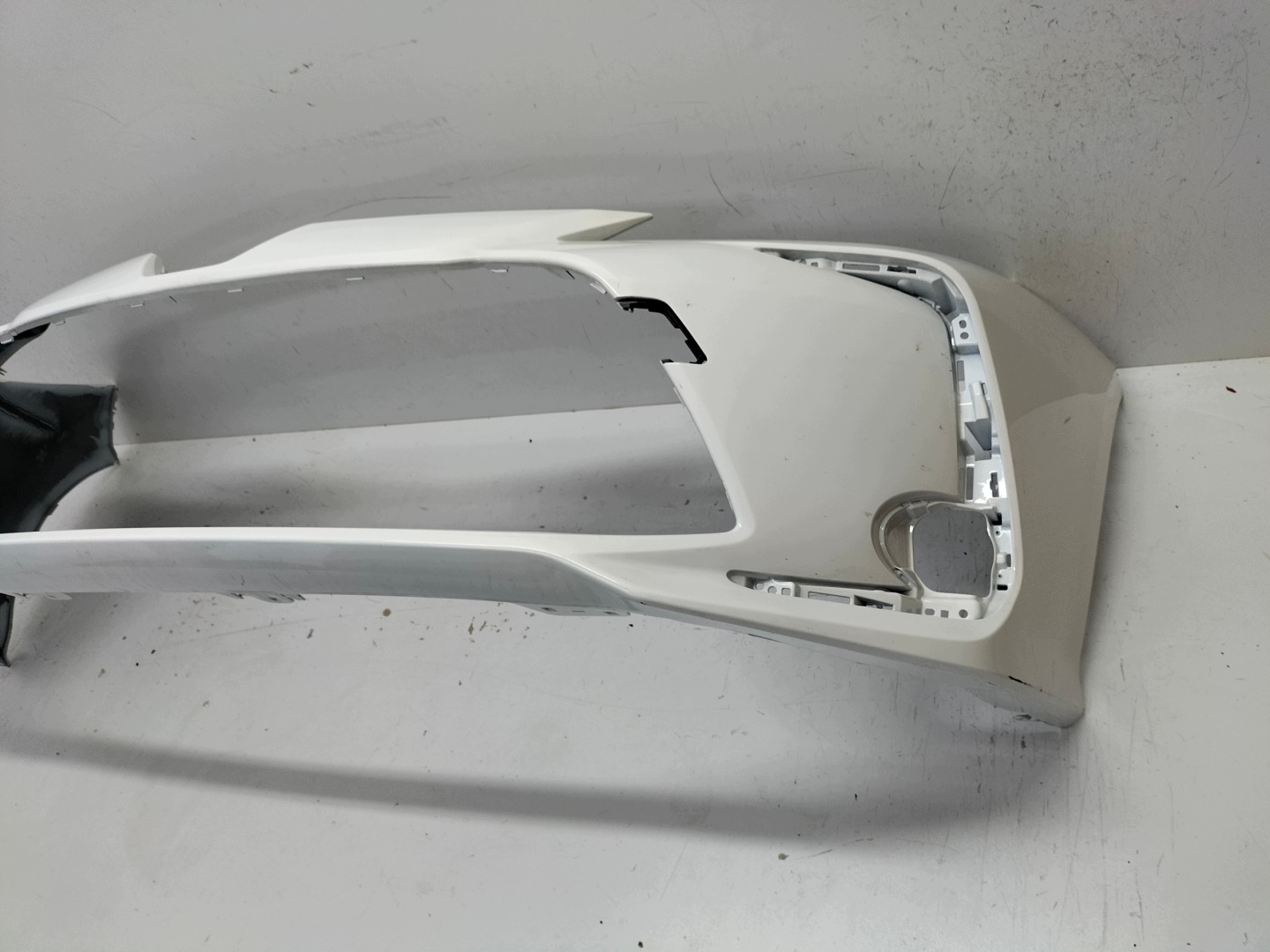 front bumper front TOYOTA COROLLA E21 18- sedan