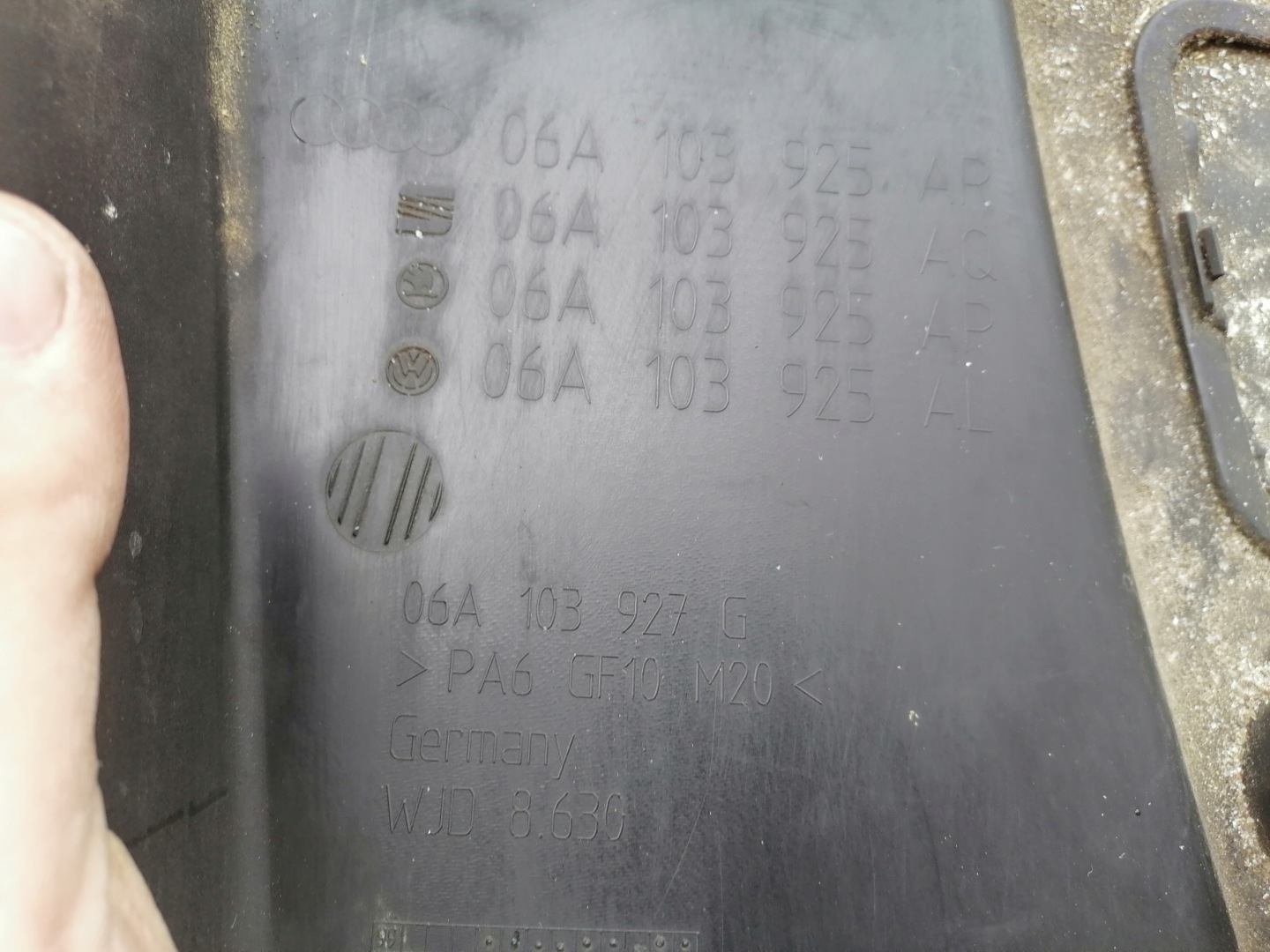 motor cover cover AUDI A3 1.6 06A103927G