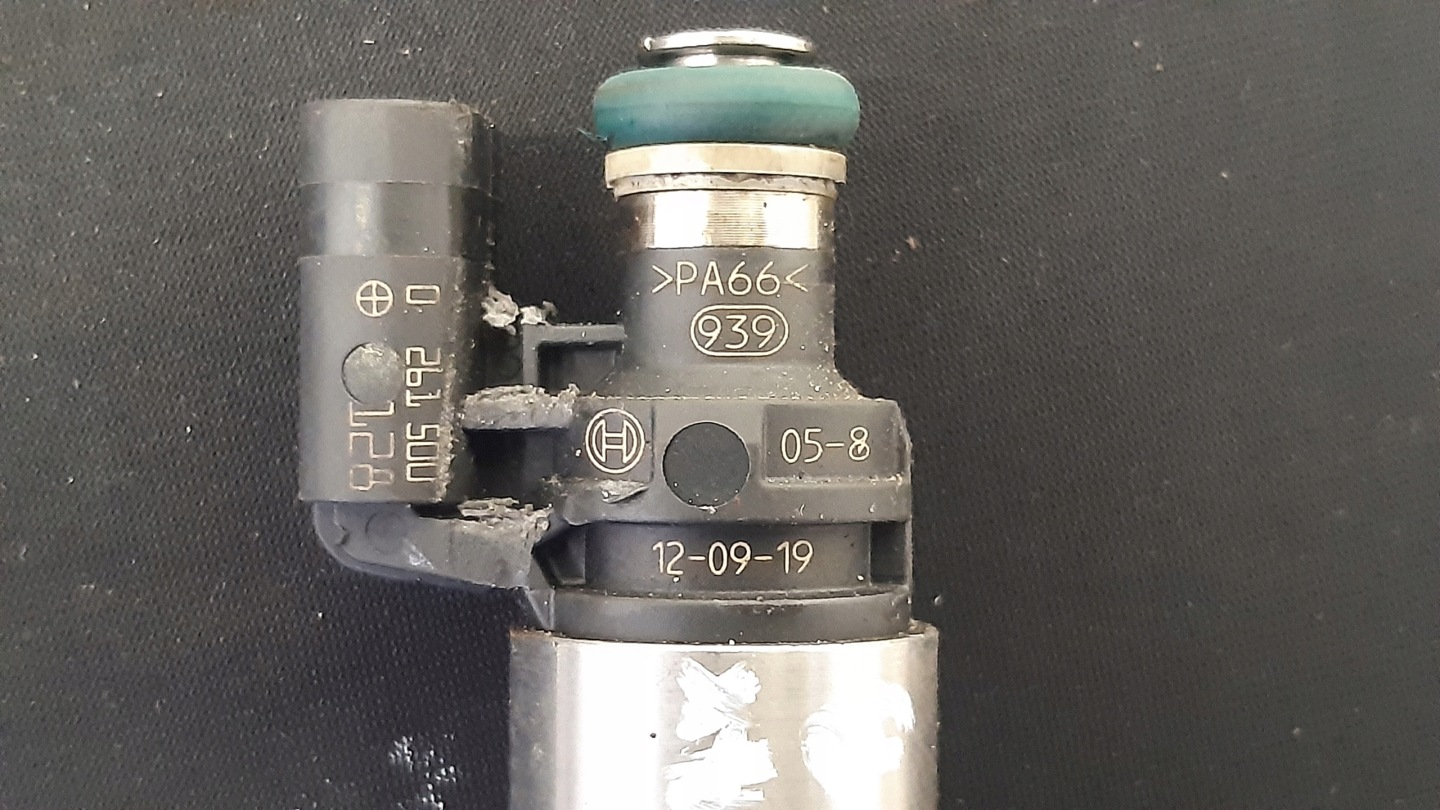 injector CM5G9F593FA Ford C-MAX MK2