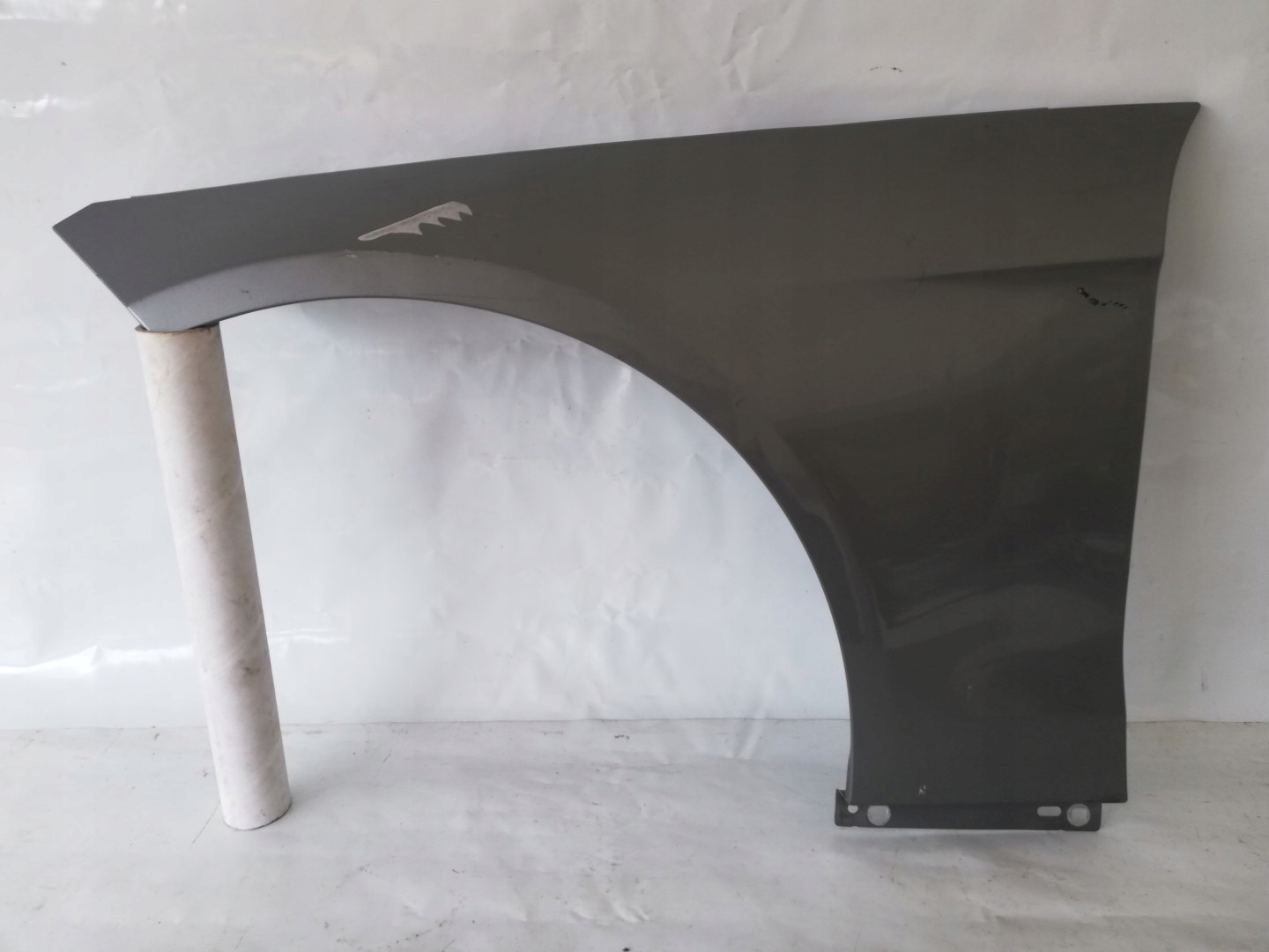 fender left front front MERCEDES E-KLASA 212