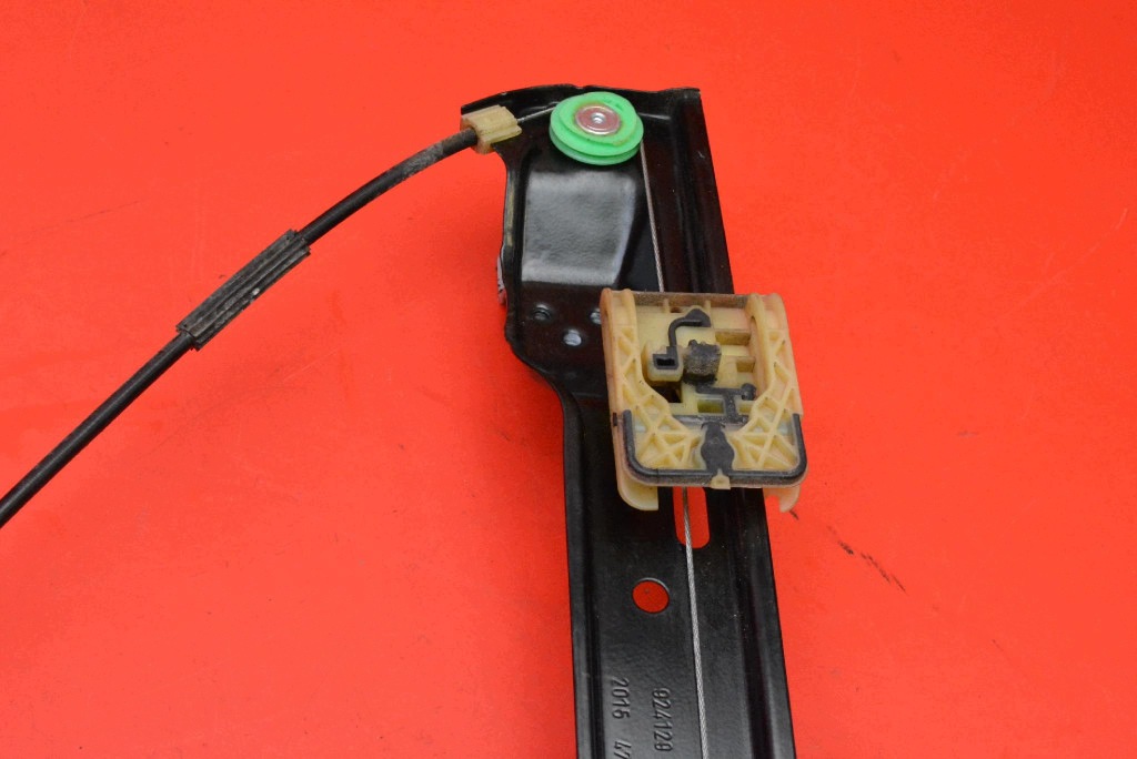 window regulator right front EU BM51-A23200-BF FORD FOCUS MK3 5D HB 14-20