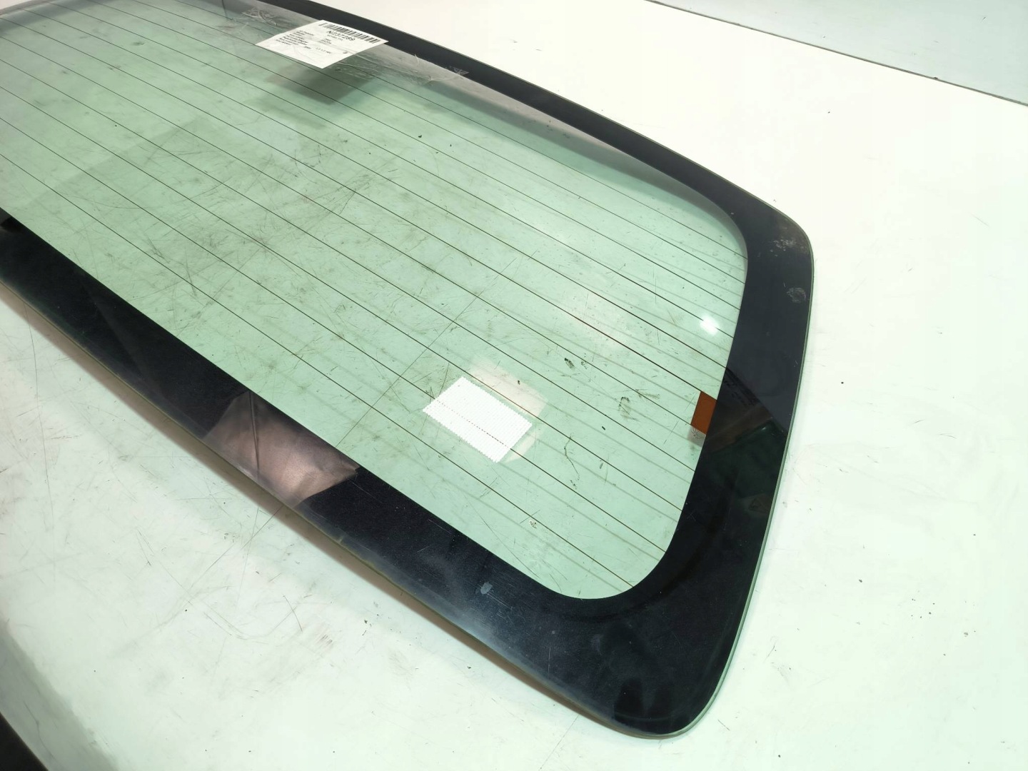 window rear part MAZDA DEMIO and