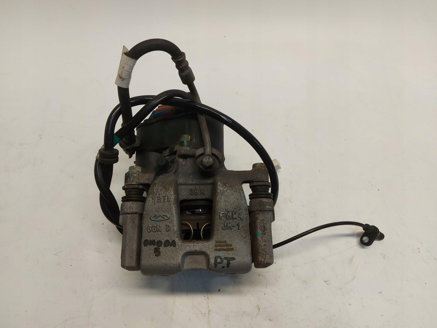Chery Omoda 5 caliper brake electrical right rear part oryg 204003240aa