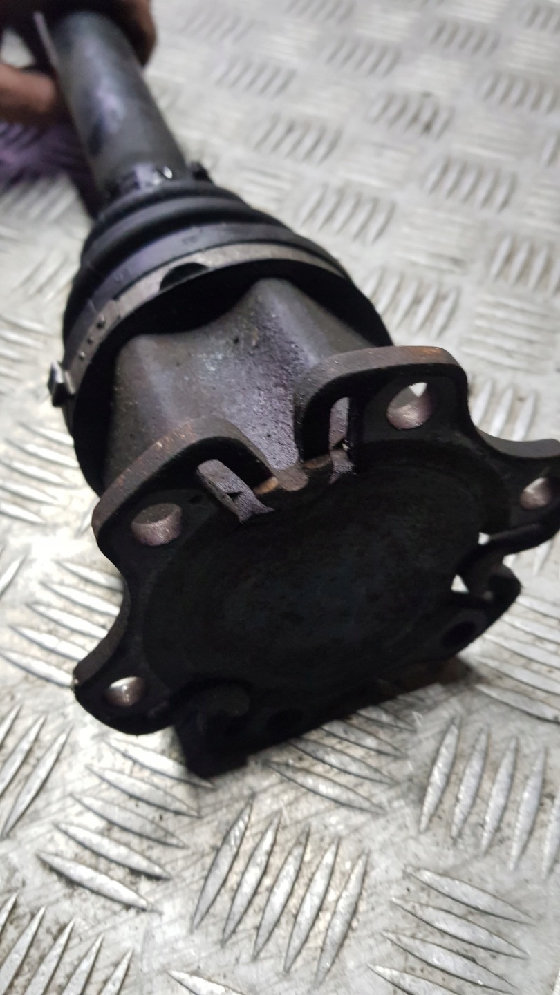 AUDI A8 D3 3.0 TDI semi-axis right front 4e0407272p