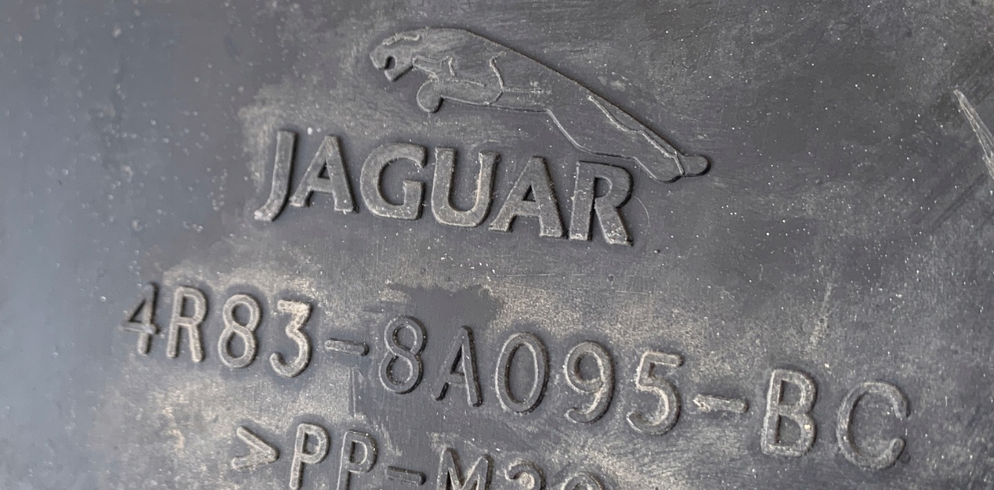 Blende Abdeckung der Kühler JAGUAR S-TYPE 2.7D 4R83-8A095-BC