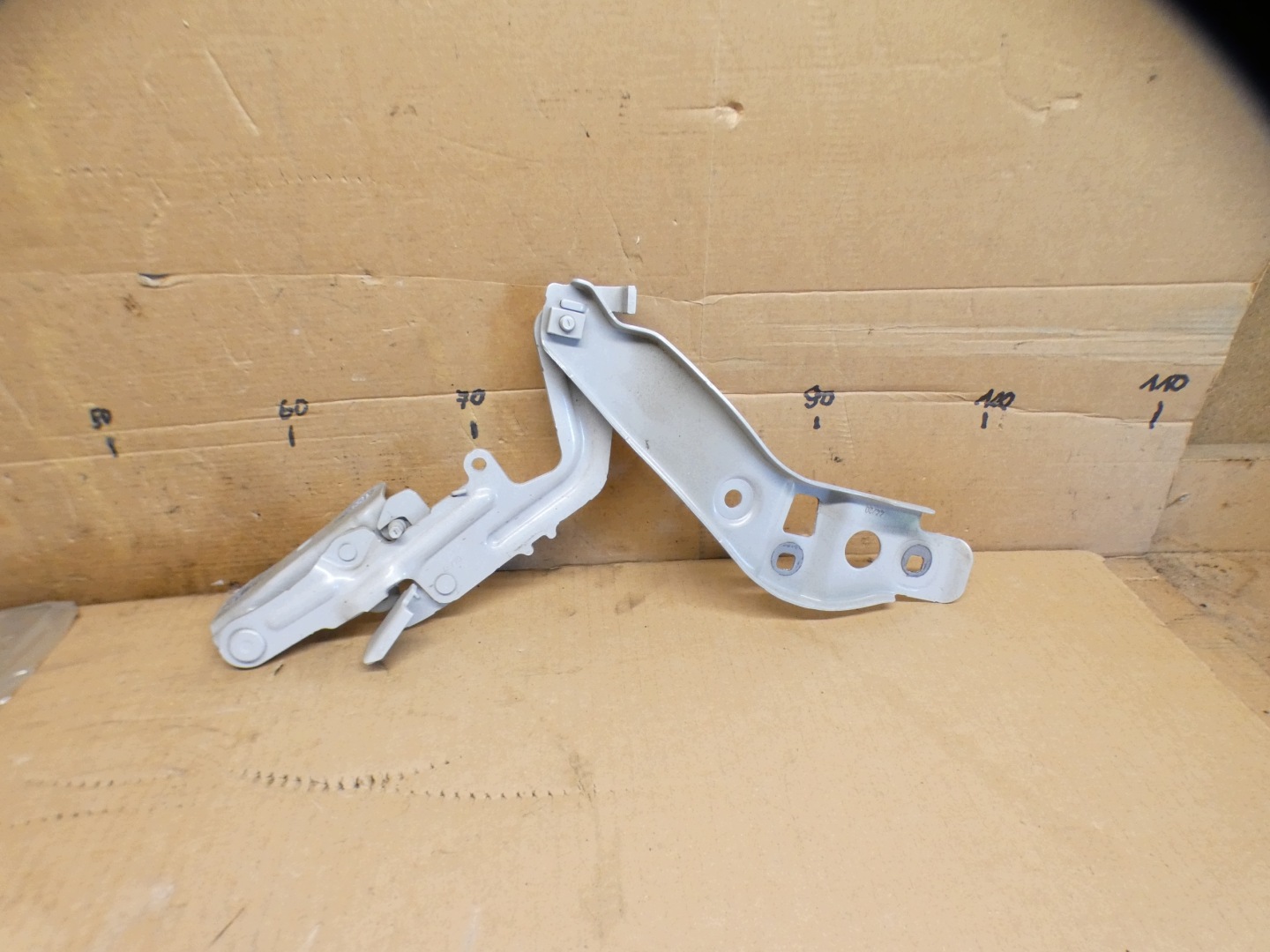 hinge bonnets right left Mercedes-Benz A W177 A1778801100 a1778801200