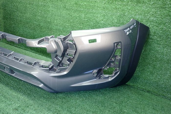 TOYOTA HILUX VIII 8 LIFT 20- front bumper front