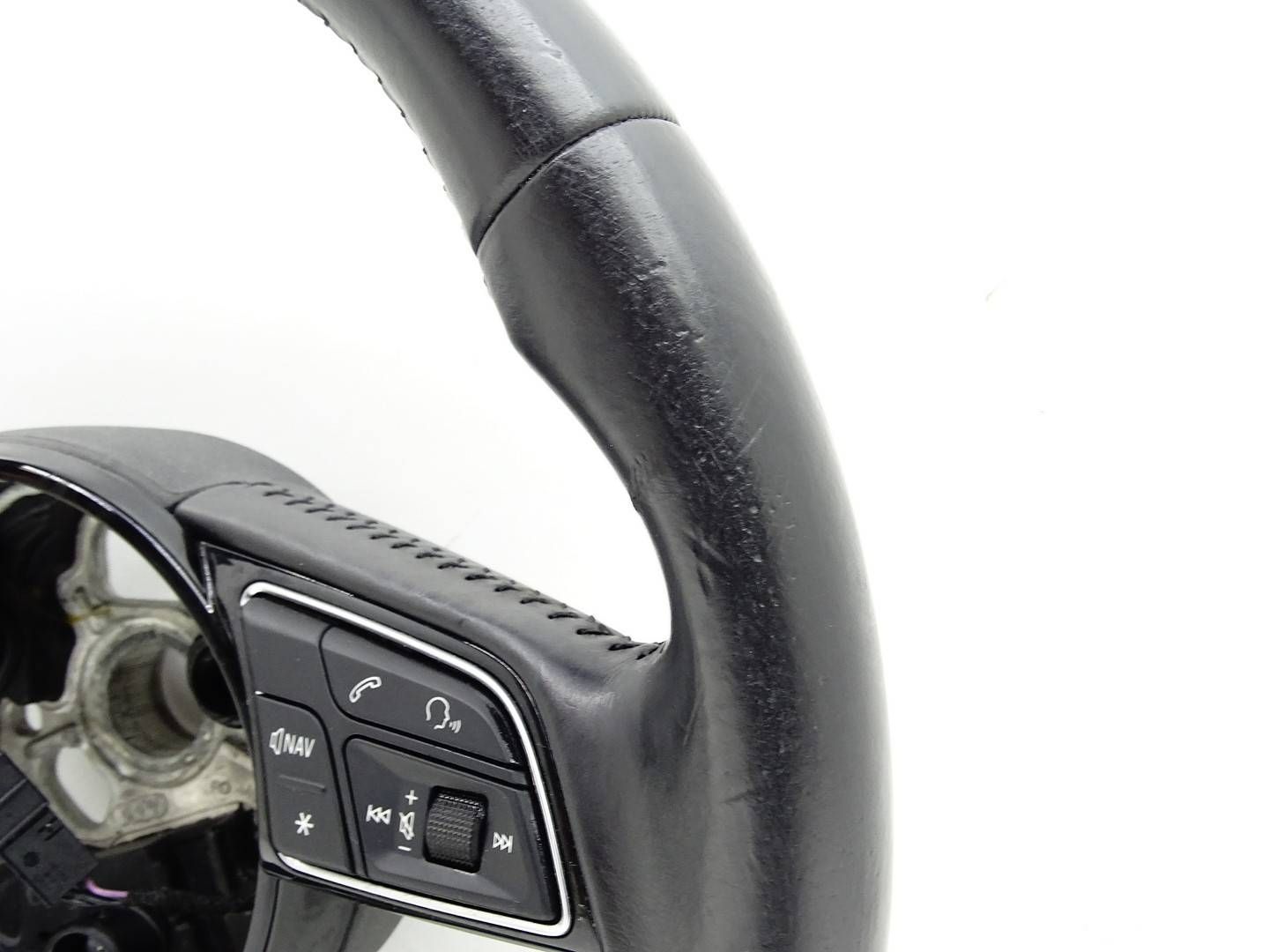 lenkrad Leder MULTI MULTIFUNKCJA AUDI Q2 81A 8V0419091CG