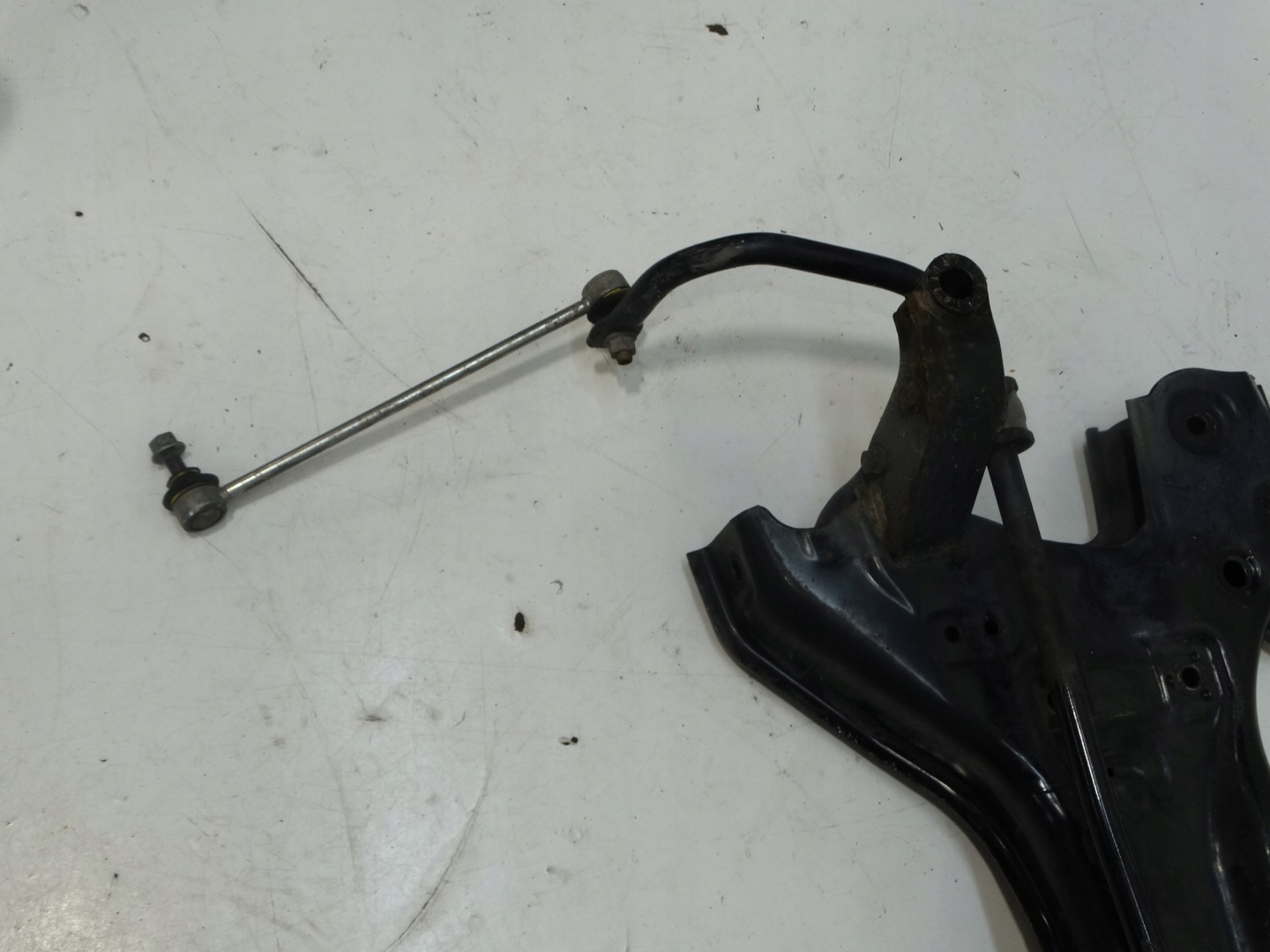 axle beam subframe axle beam anti roll bar front VW POLO 6R 6R0199347
