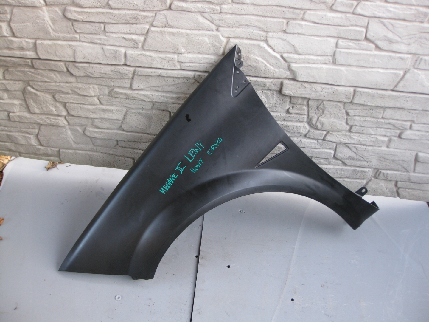 RENAULT MEGANE II CABRIO fender left front 8200011076