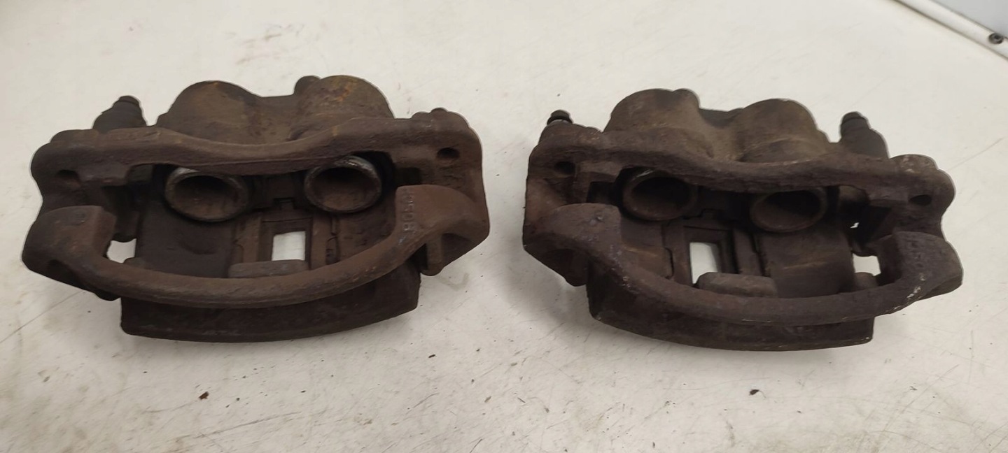 caliper front front right left Mercedes Sprinter 904