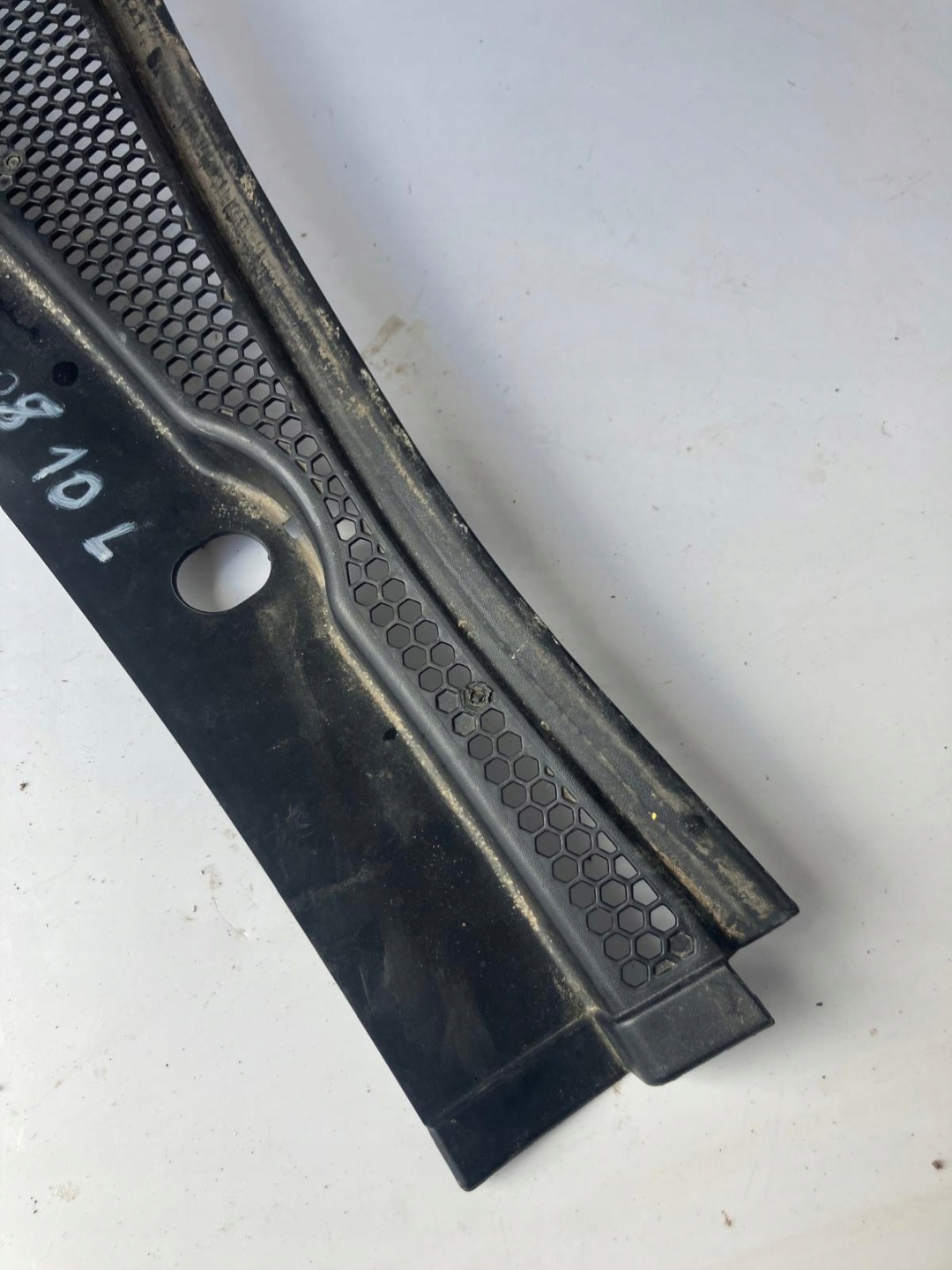 torpedo left upper PEUGEOT 208 and 9673302777
