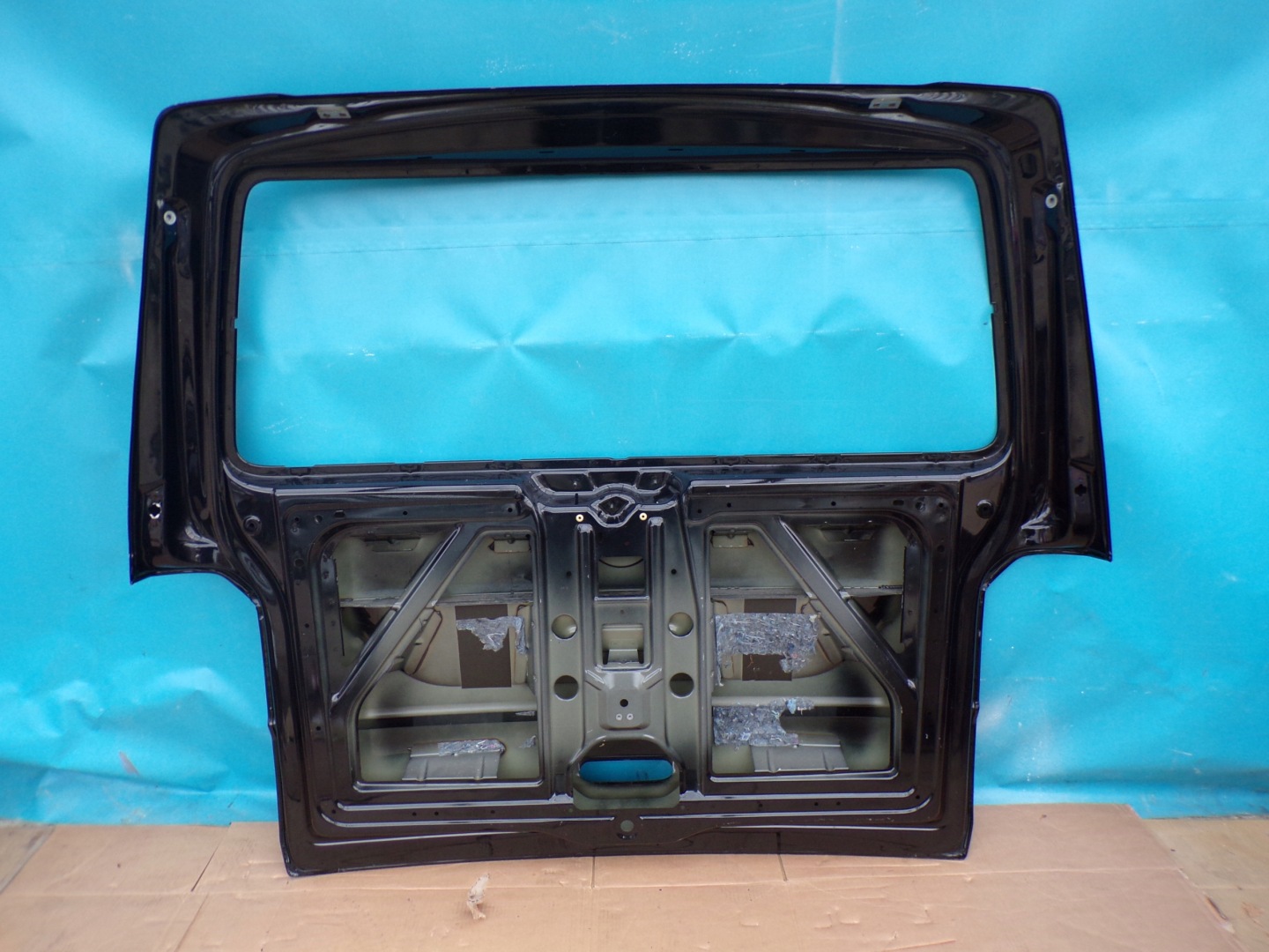 VW T6 CARAVELLE MULTIVAN 16- boot doors