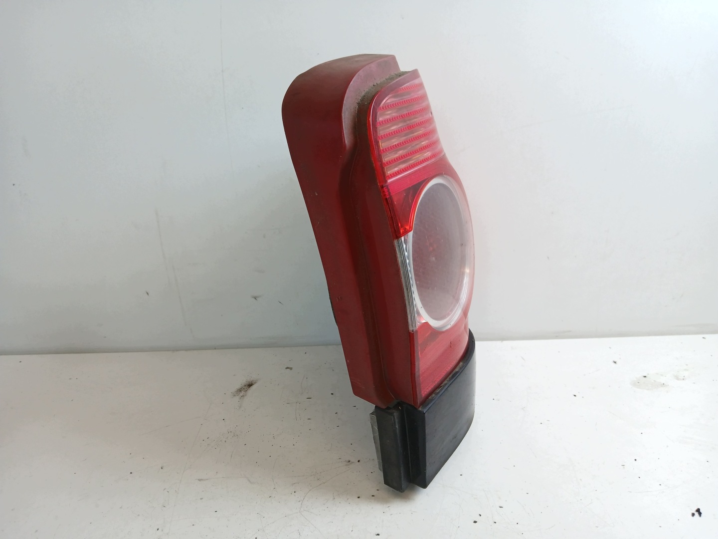 VW SHARAN and LIFT light right rear part