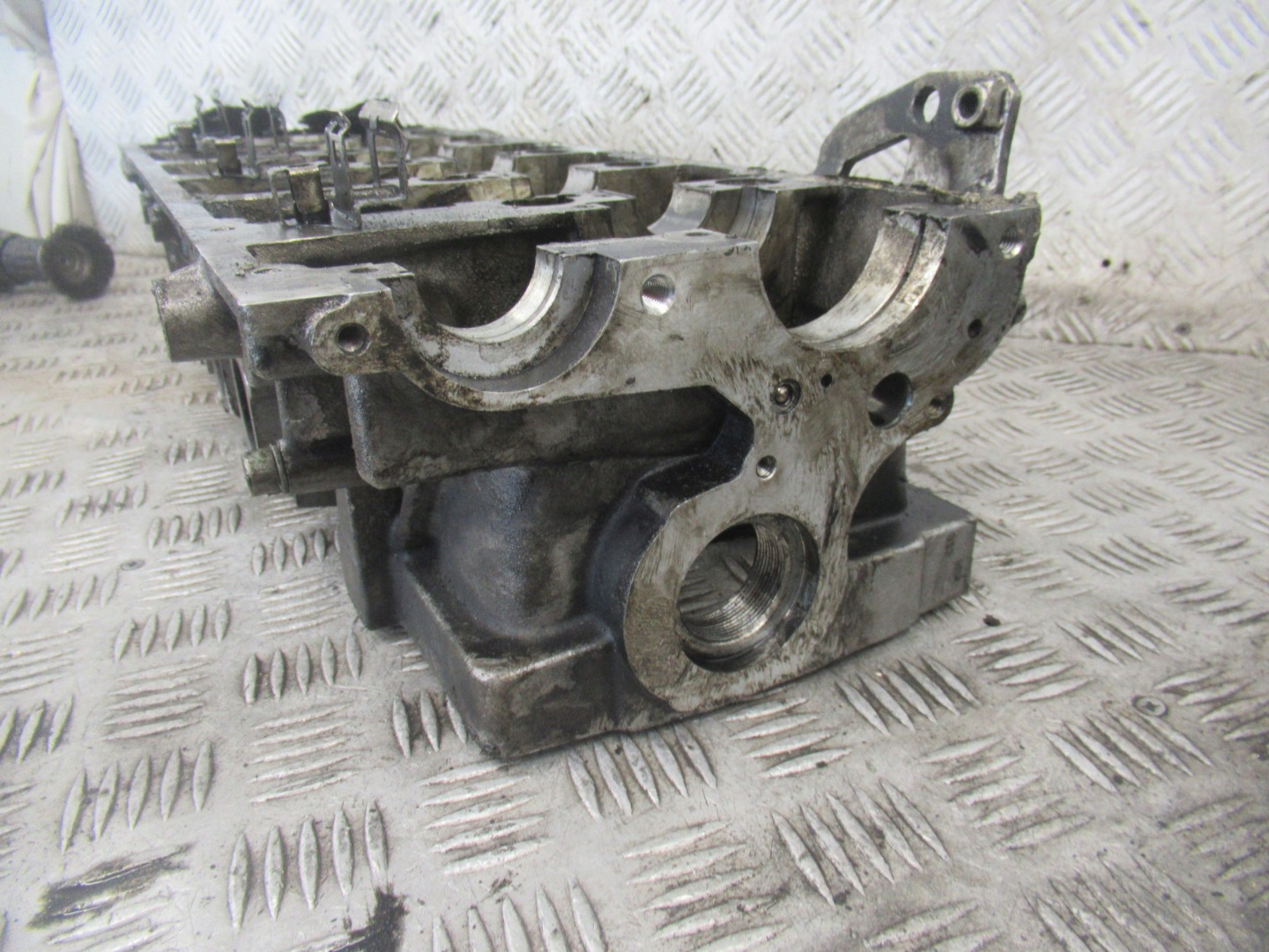 TESTATA VOLKSWAGEN TOUAREG 070103373A 5.0 TDI