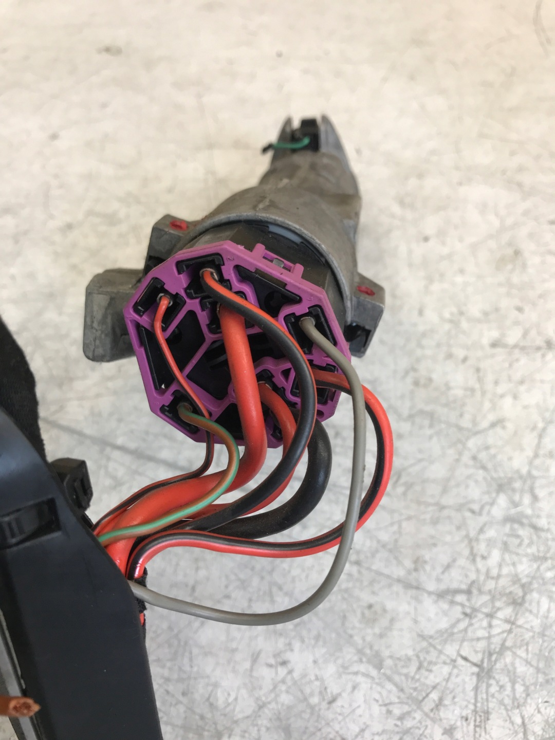 ignition + key SKODA FABIA and 4B0905851C