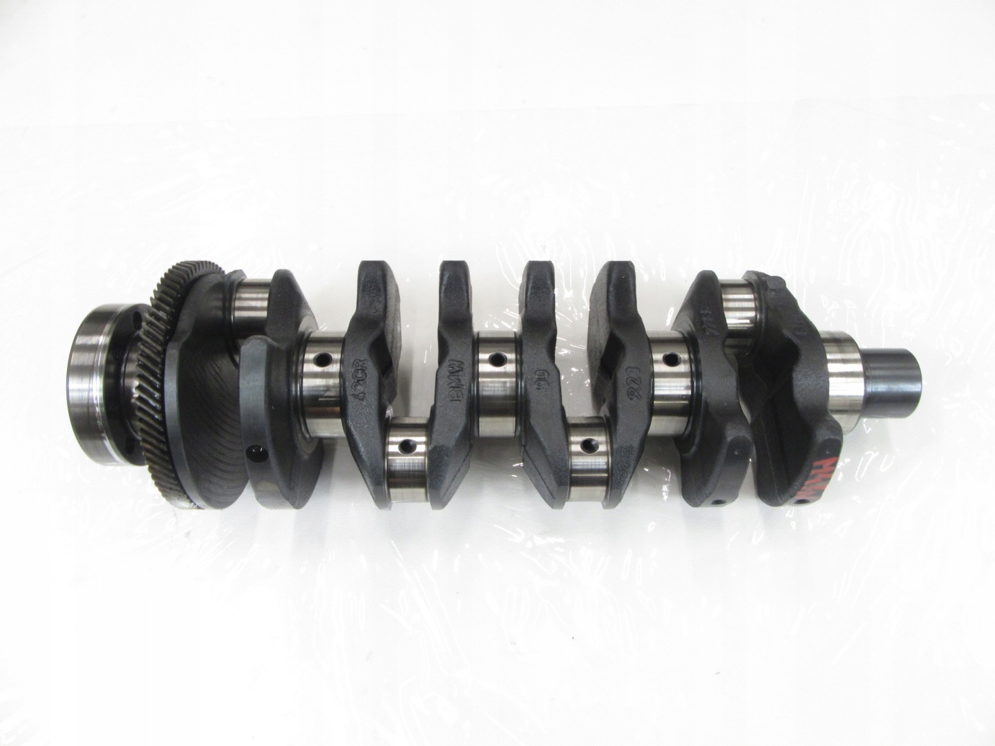 Arbre moteur BMW e46 e60 e90 e91 1.8 2.0 M47n m47n2