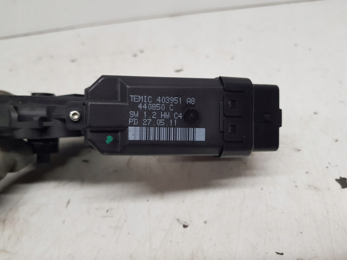 KIA PRO CEED and mini motor windows left front 402185A 2011R